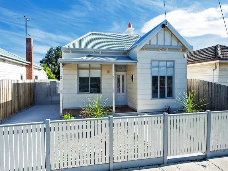 8 Barton Street WEST FOOTSCRAY VIC, West Footscray - Thumbnail 2