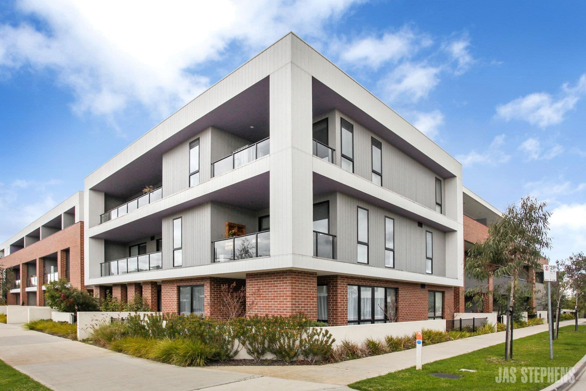 103/26 Beaurepaire Parade Footscray VIC, Footscray - Thumbnail 2