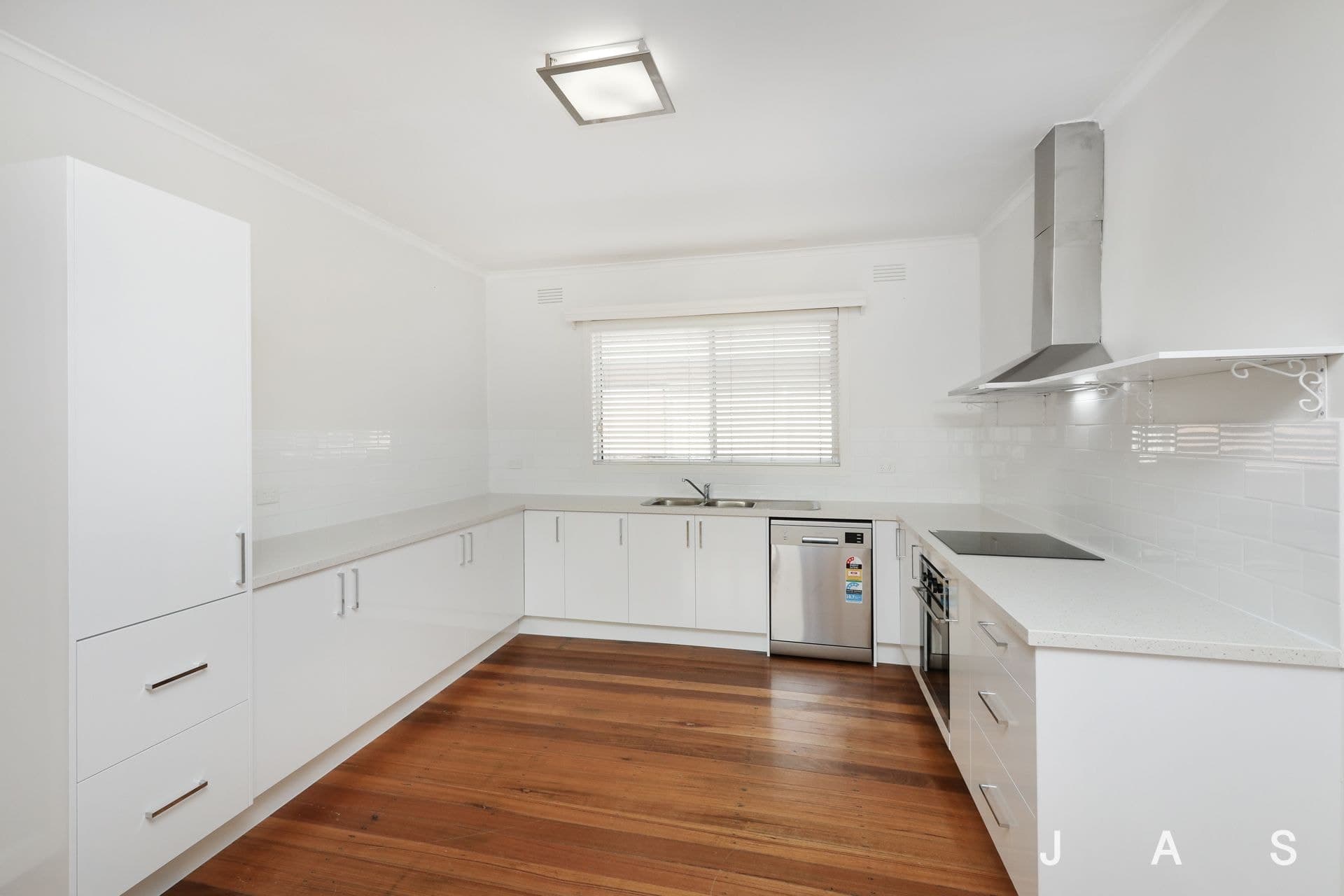 18 Bromyard Street Yarraville VIC, Yarraville - Thumbnail 4