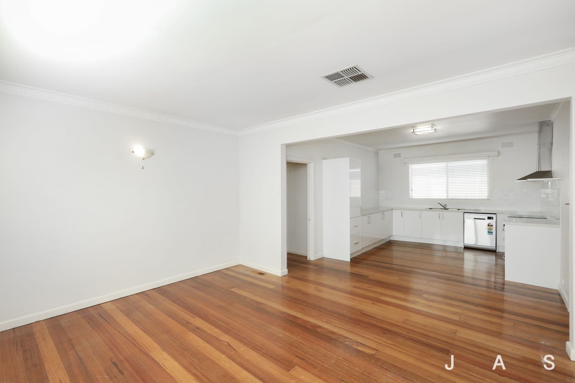 18 Bromyard Street Yarraville VIC, Yarraville - Thumbnail 5