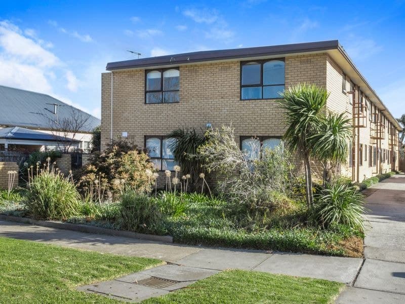 1/20 Bayview Road Seddon VIC, Seddon - Thumbnail 2