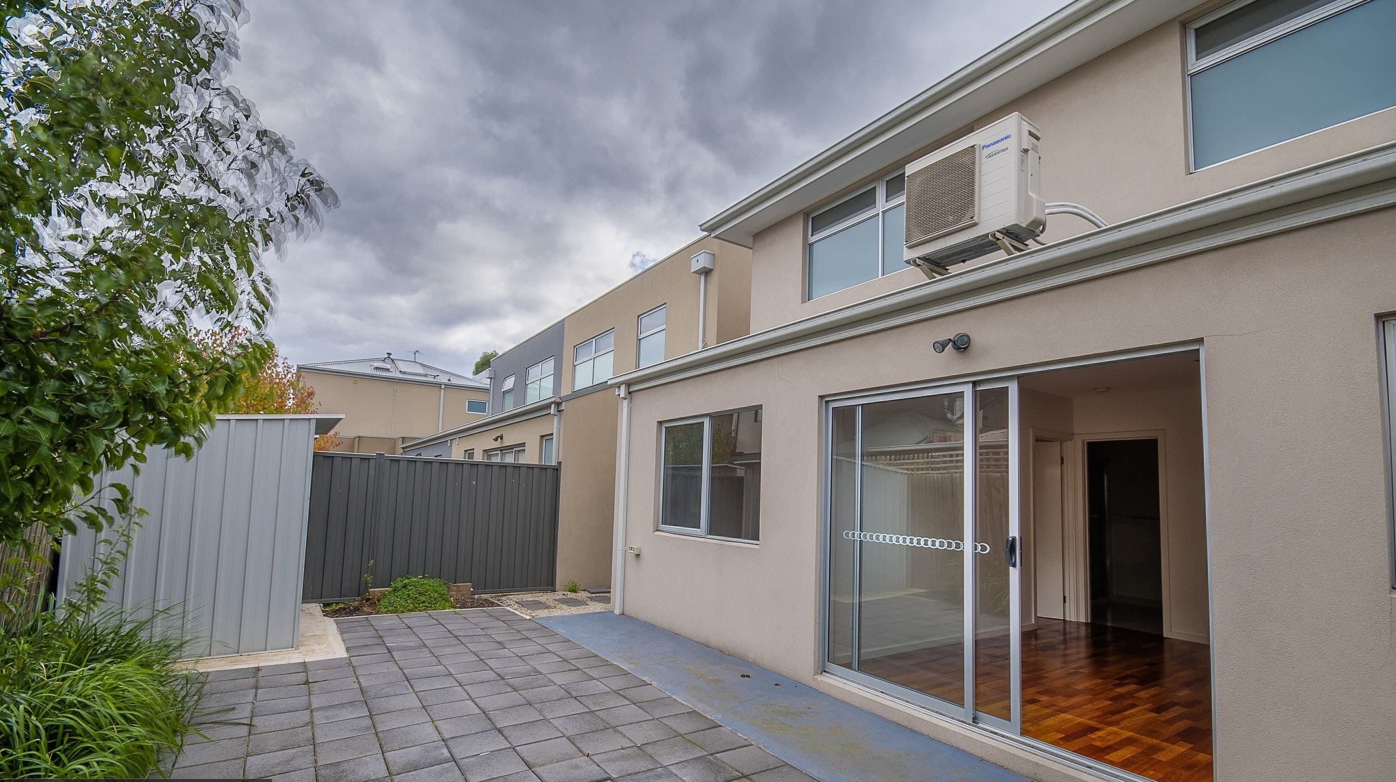 21 Rooney Street Maidstone VIC, Maidstone - Image 1