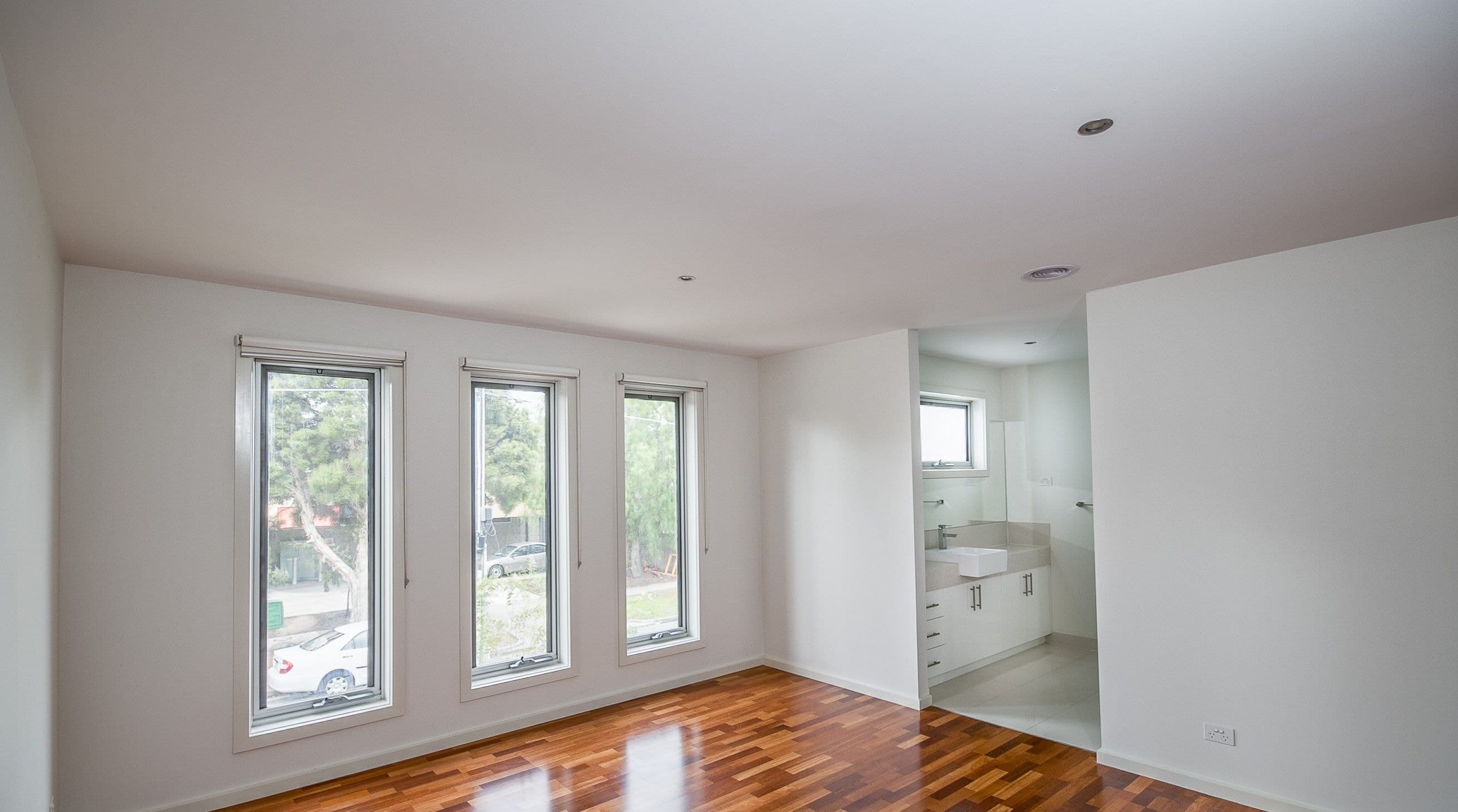 21 Rooney Street Maidstone VIC, Maidstone - Thumbnail 5