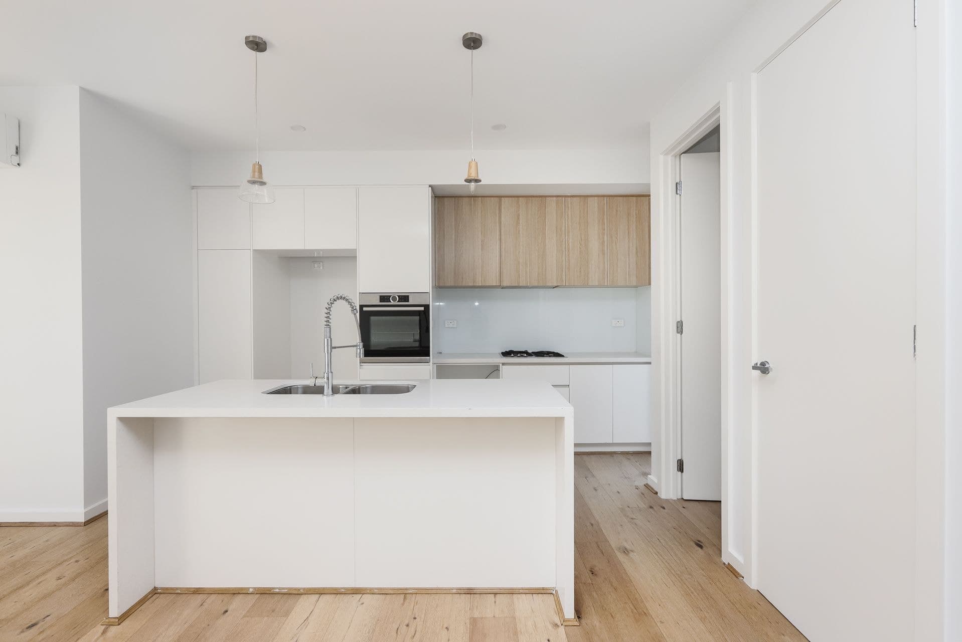 2/19 Alma Street West Footscray VIC, West Footscray - Thumbnail 6