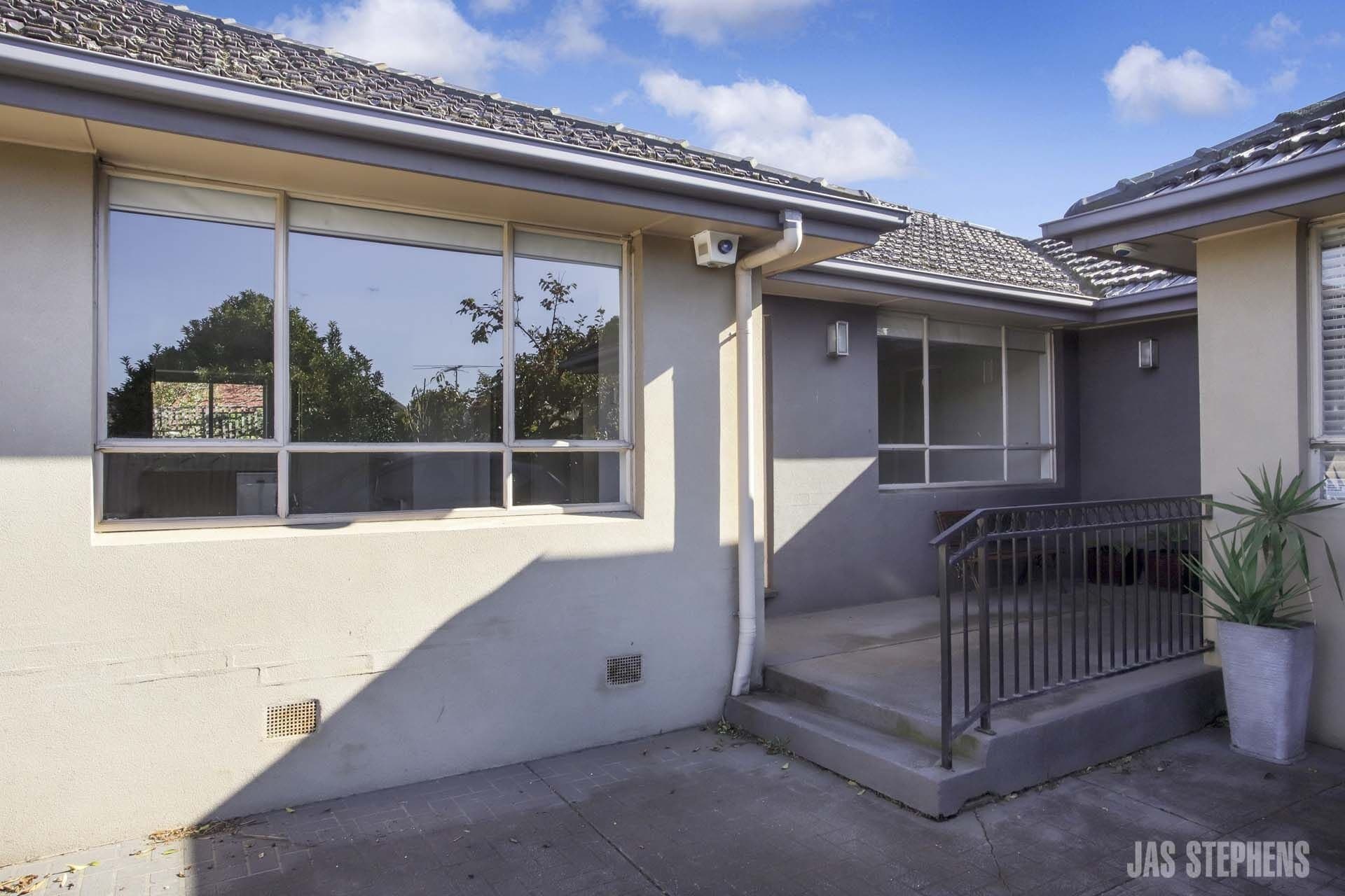 3/26 Burns Street Maidstone VIC, Maidstone - Thumbnail 2