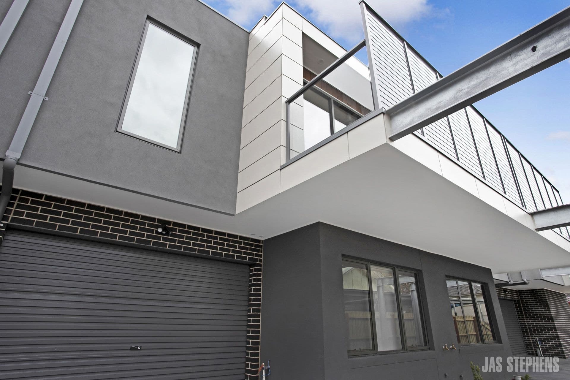 4/4 Garnet Street Sunshine North VIC, Sunshine North - Thumbnail 3