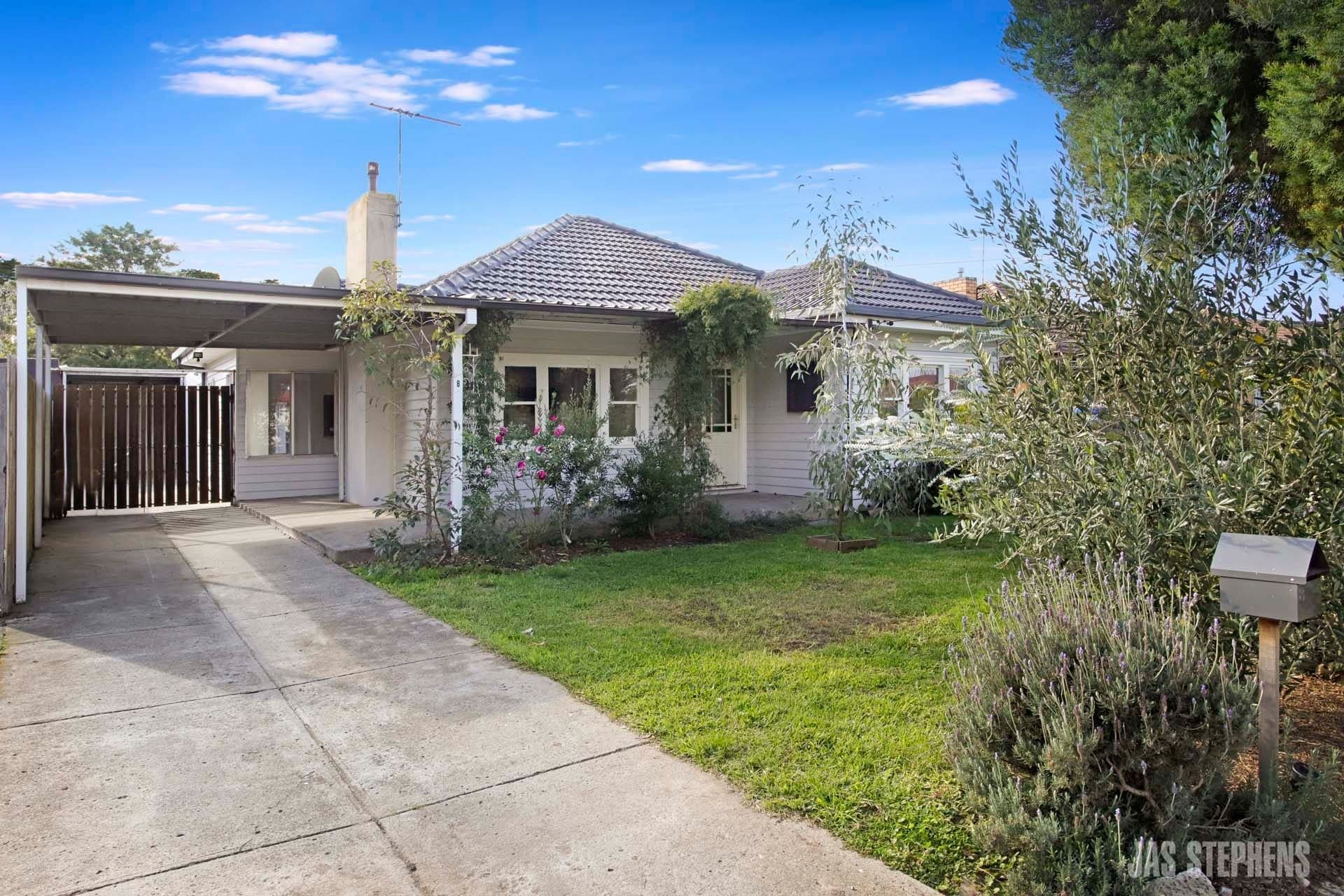 8 Davey Street SUNSHINE WEST VIC, Sunshine West - Thumbnail 2