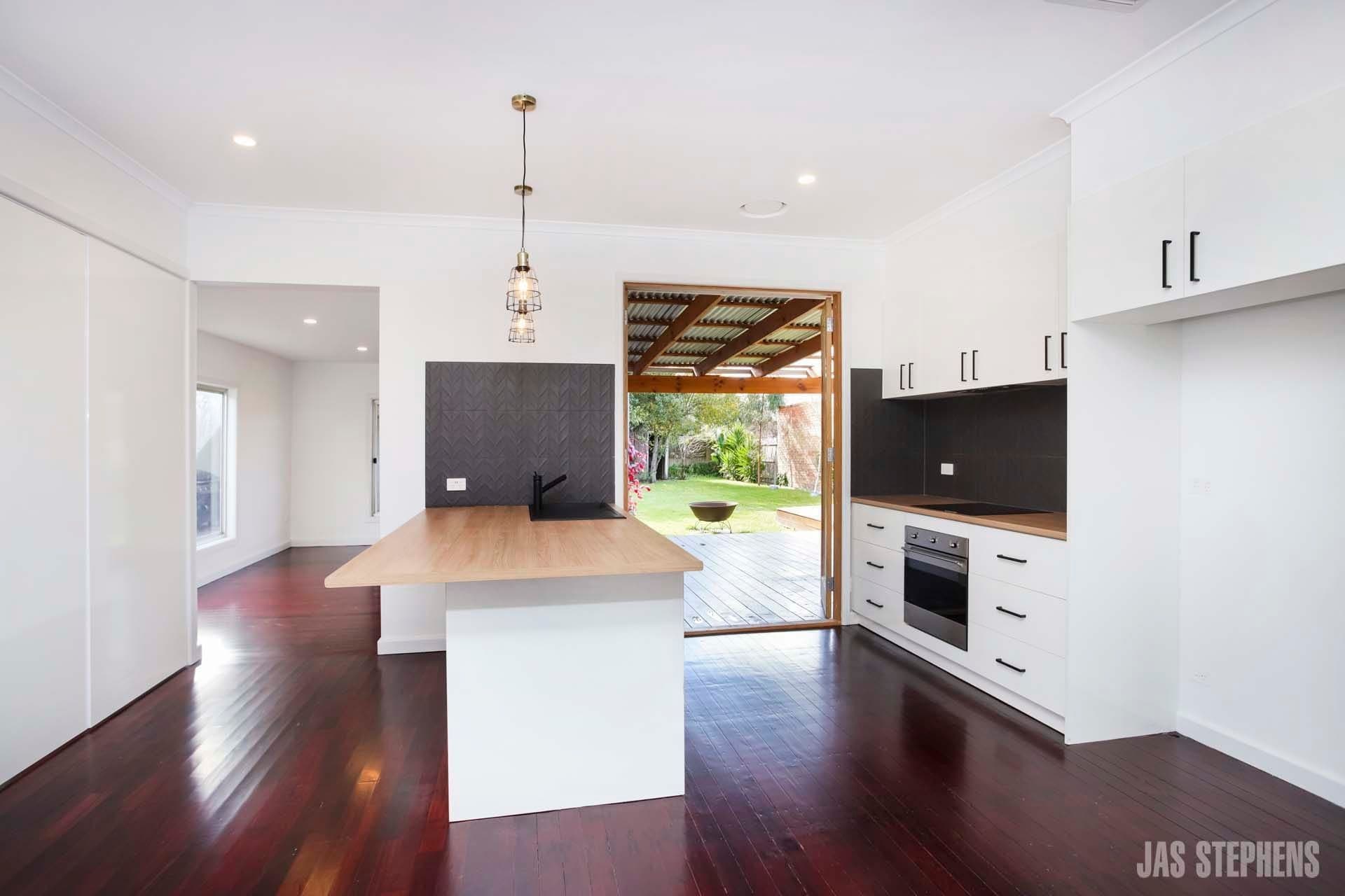 8 Davey Street SUNSHINE WEST VIC, Sunshine West - Thumbnail 4