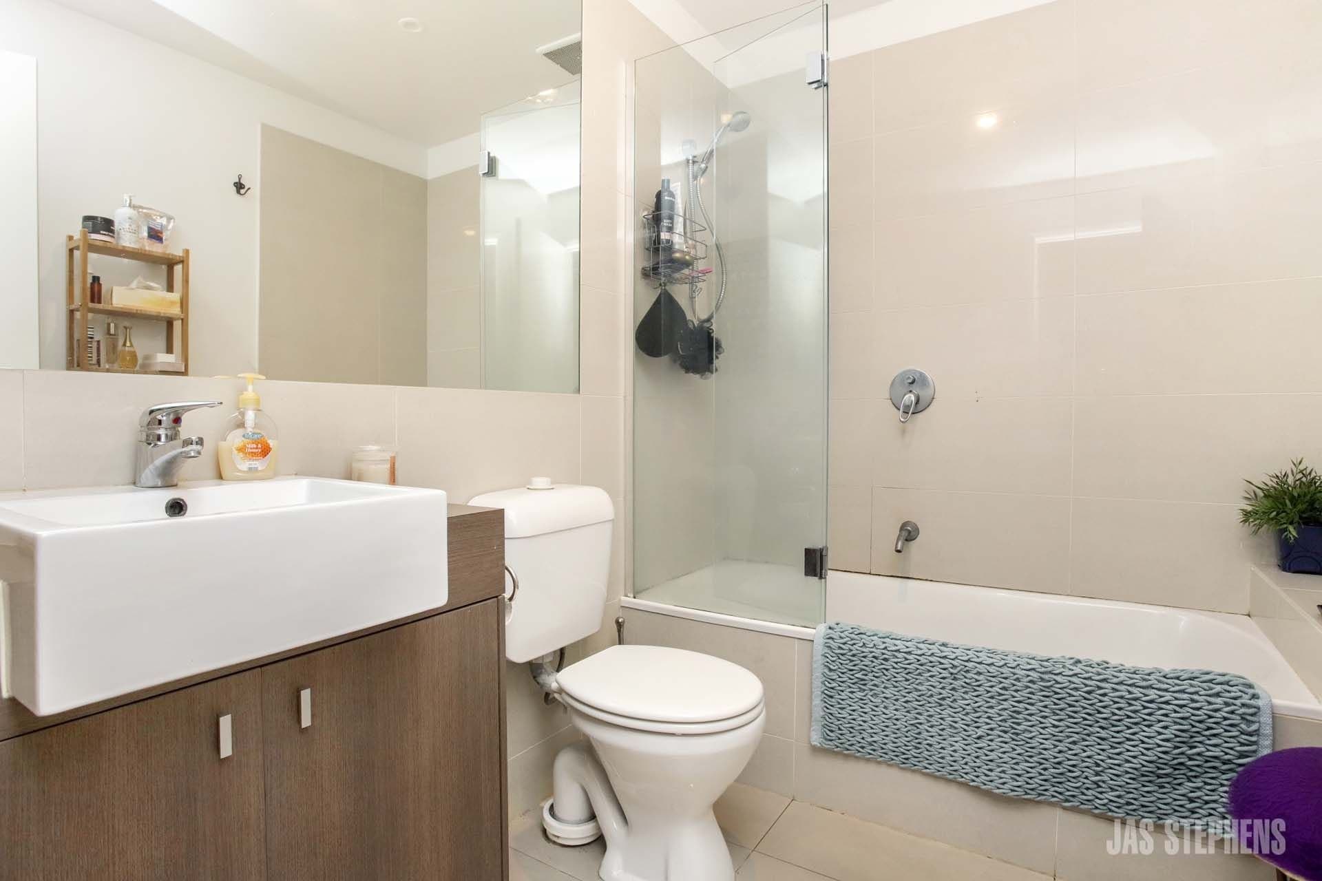 9/2A Simpson Street Yarraville VIC, Yarraville - Thumbnail 6