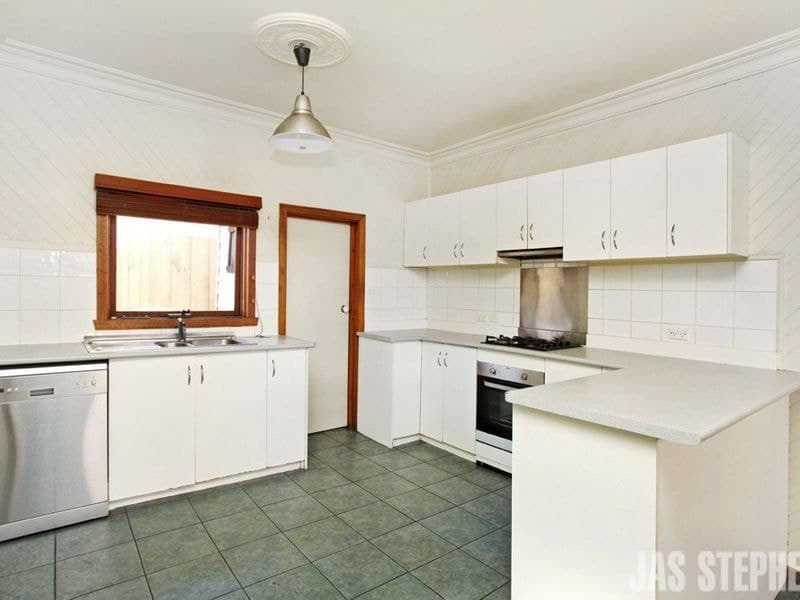 16 Adelaide Street Footscray VIC, Footscray - Thumbnail 4