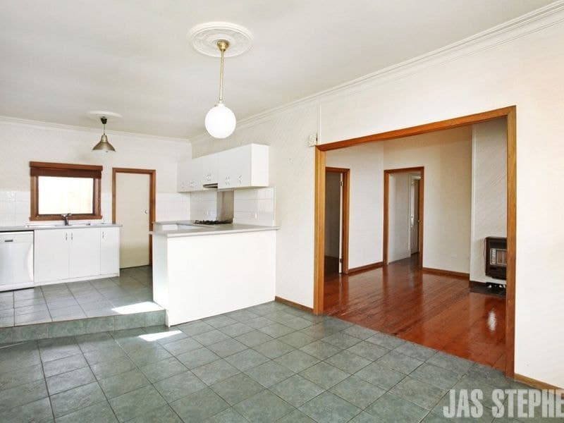16 Adelaide Street Footscray VIC, Footscray - Thumbnail 5