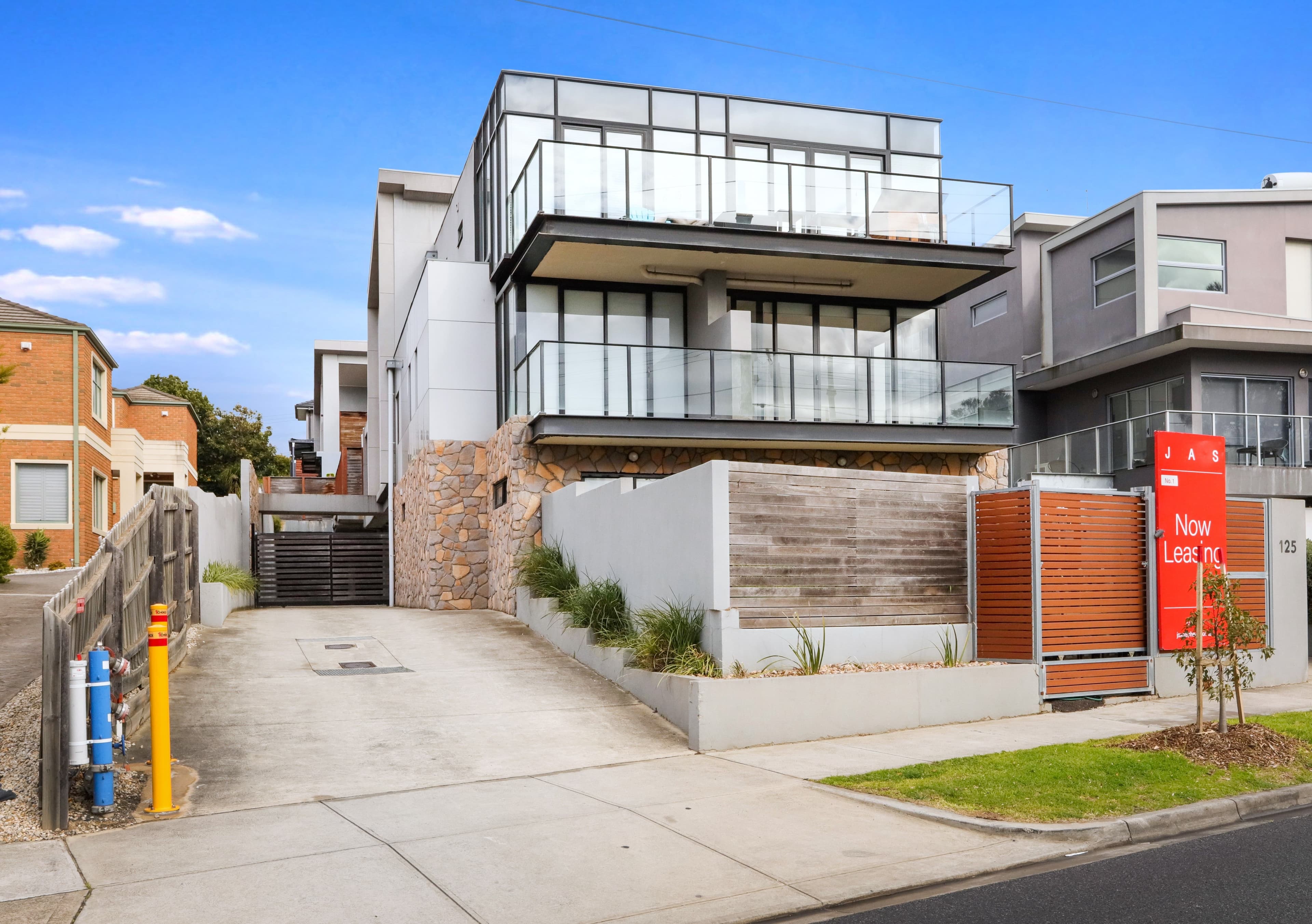 1/125 Raleigh Road Maribyrnong VIC, Maribyrnong - Thumbnail 2