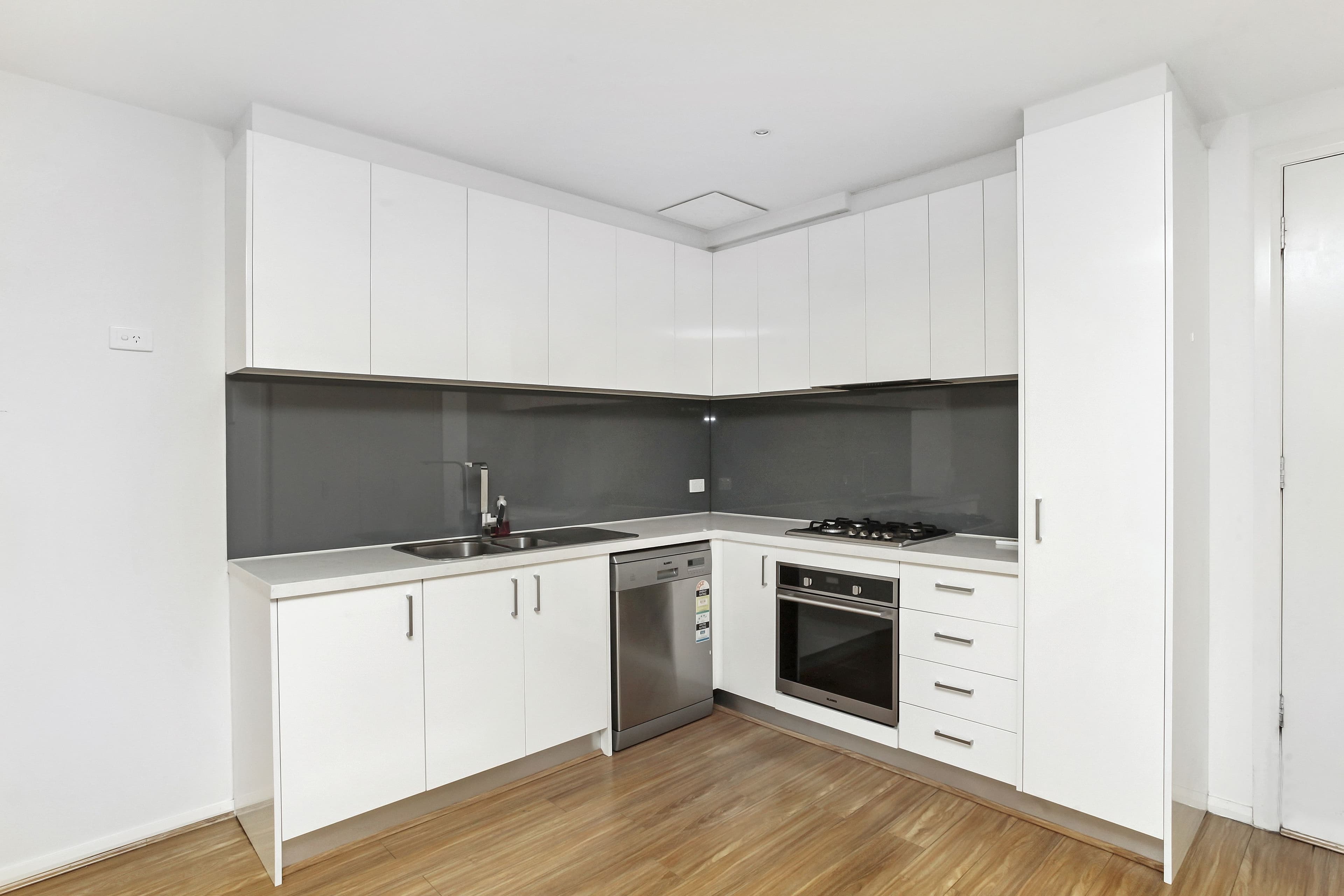 1/125 Raleigh Road Maribyrnong VIC, Maribyrnong - Thumbnail 6