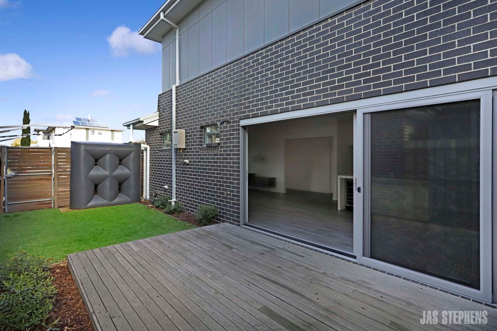 1/56 Stenhouse Avenue Brooklyn VIC, Brooklyn - Image 1