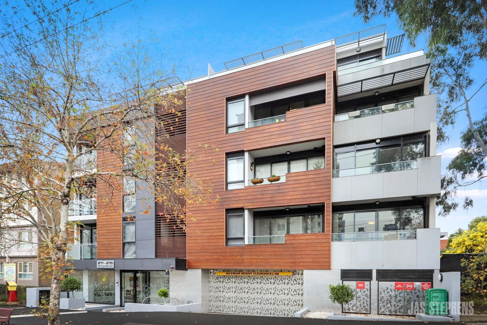 201/211-215 Dorcas Street South Melbourne VIC, South Melbourne - Thumbnail 2