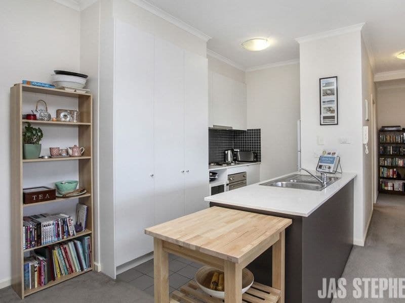 18/40 Stephen Street Yarraville VIC, Yarraville - Thumbnail 4
