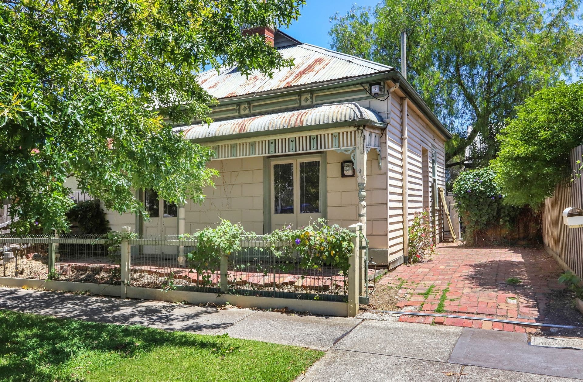 2 Tongue Street Yarraville VIC, Yarraville - Thumbnail 2