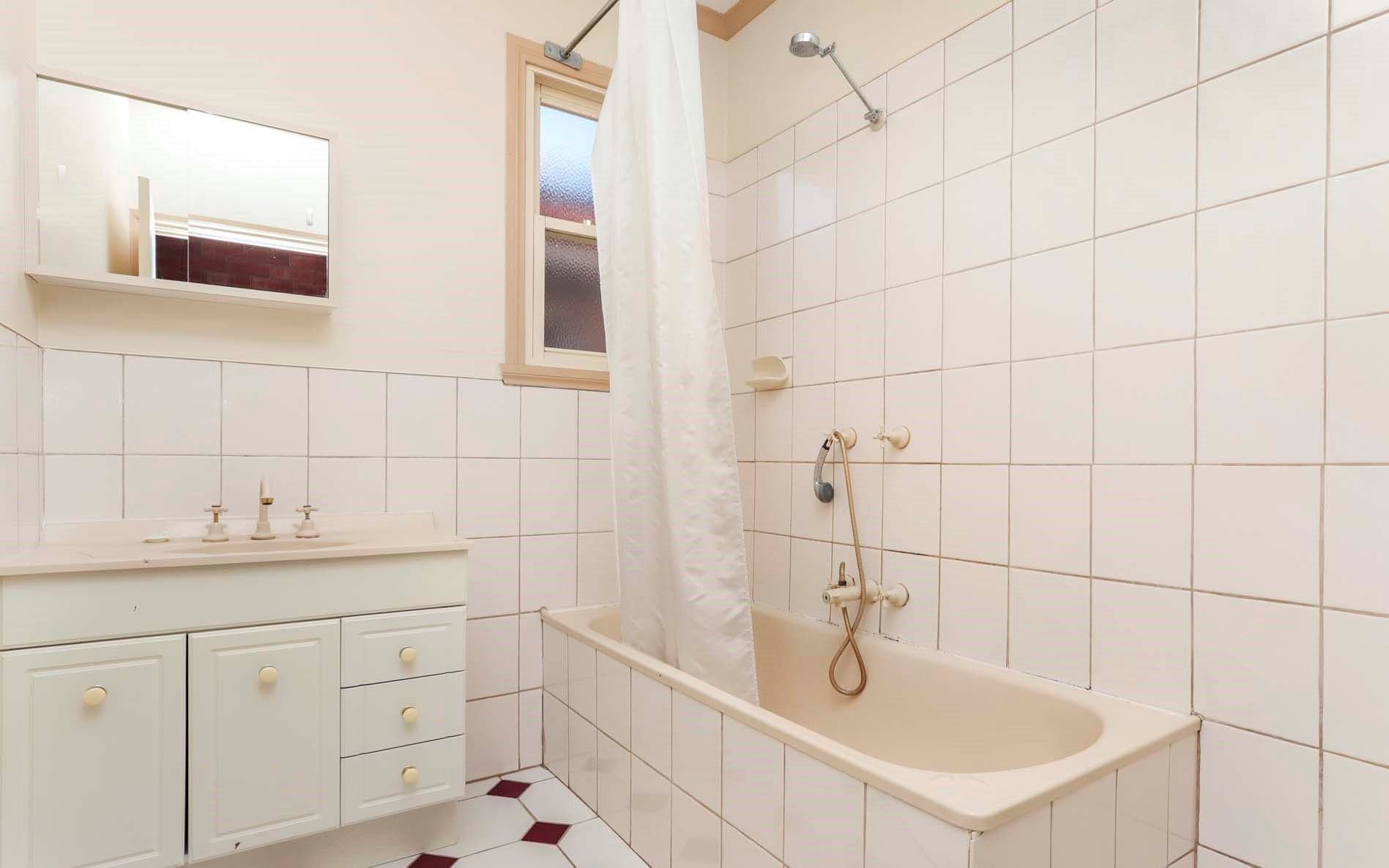 2/4A Austin Crescent East YARRAVILLE VIC, Yarraville - Thumbnail 7