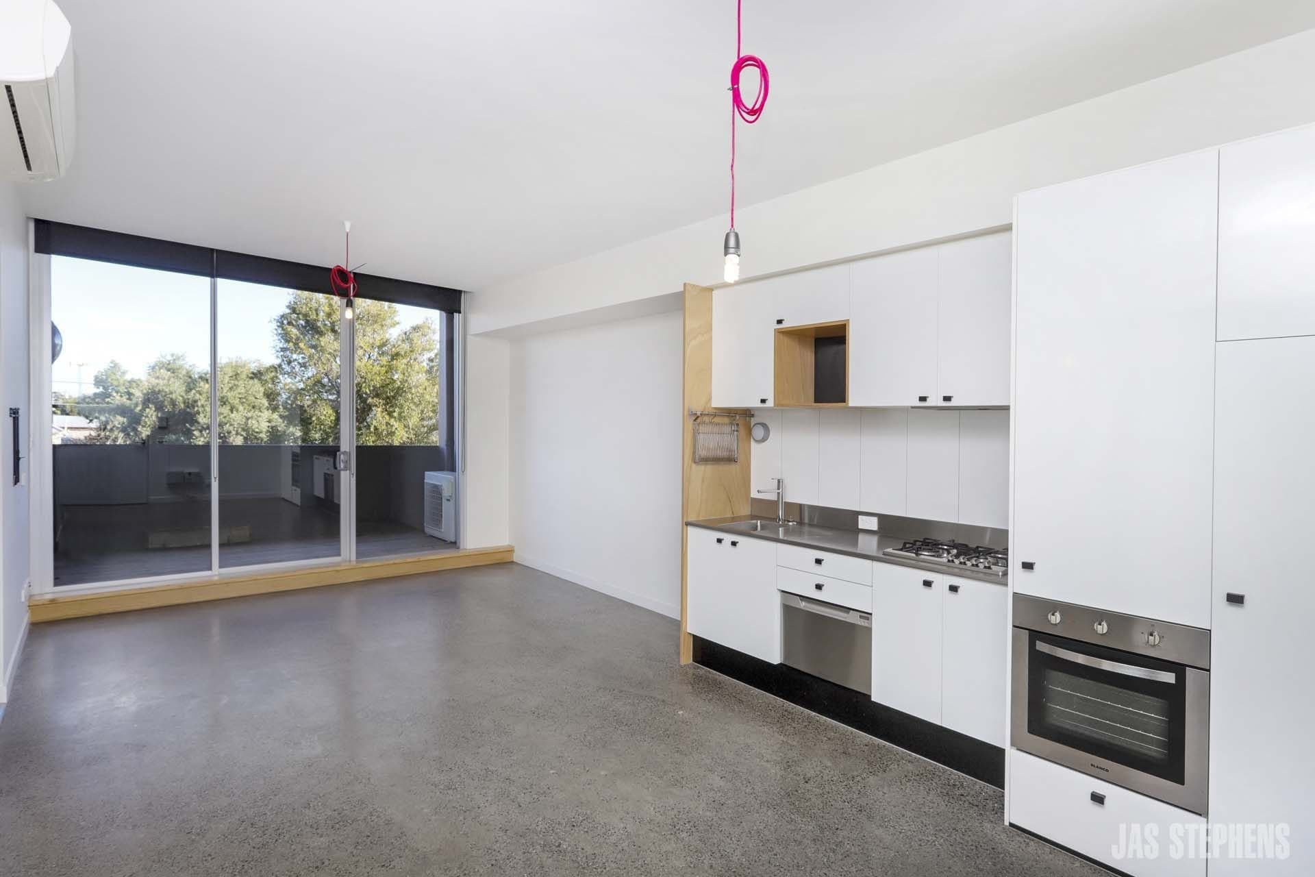 102/2 Alexander Street Seddon VIC, Seddon - Thumbnail 3
