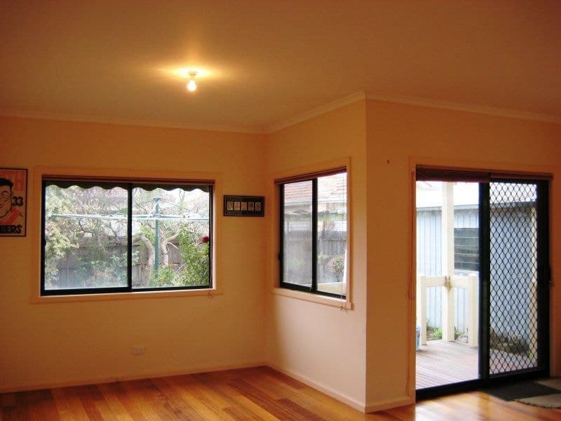 194 Roberts Street YARRAVILLE VIC, Yarraville - Thumbnail 6