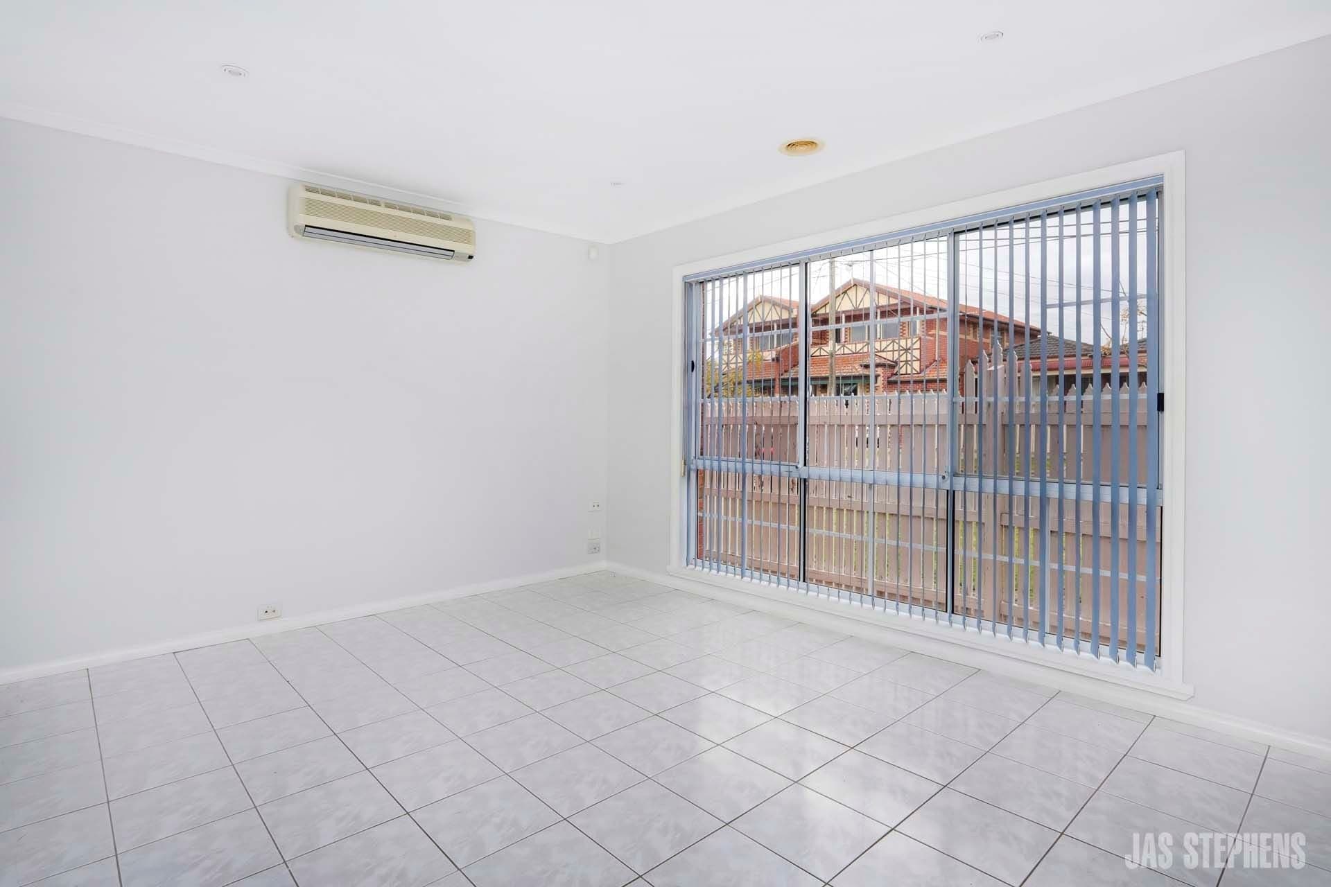 3 Austin Crescent East YARRAVILLE VIC, Yarraville - Thumbnail 5