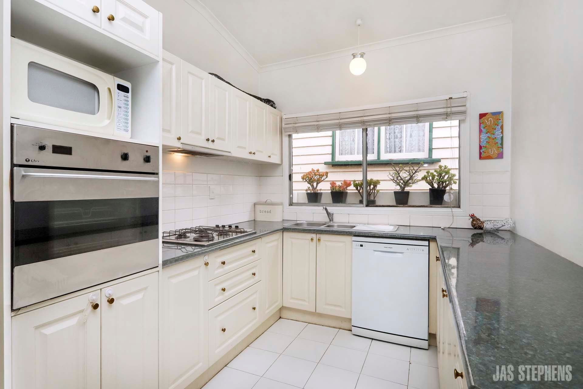 34 Alexander Street Seddon VIC, Seddon - Thumbnail 4