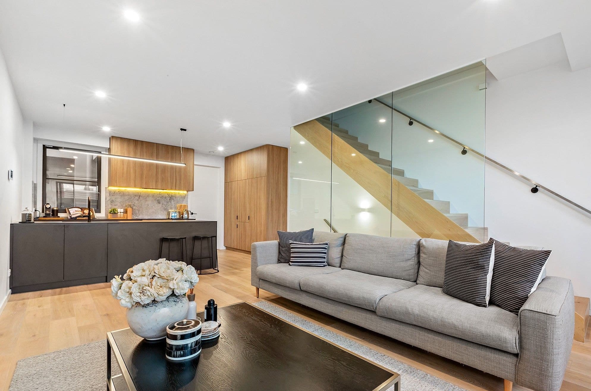 3 Trimble Lane Yarraville VIC, Yarraville - Thumbnail 2