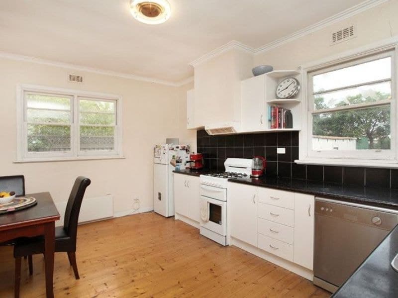 29 Sanderson Street Yarraville VIC, Yarraville - Thumbnail 4