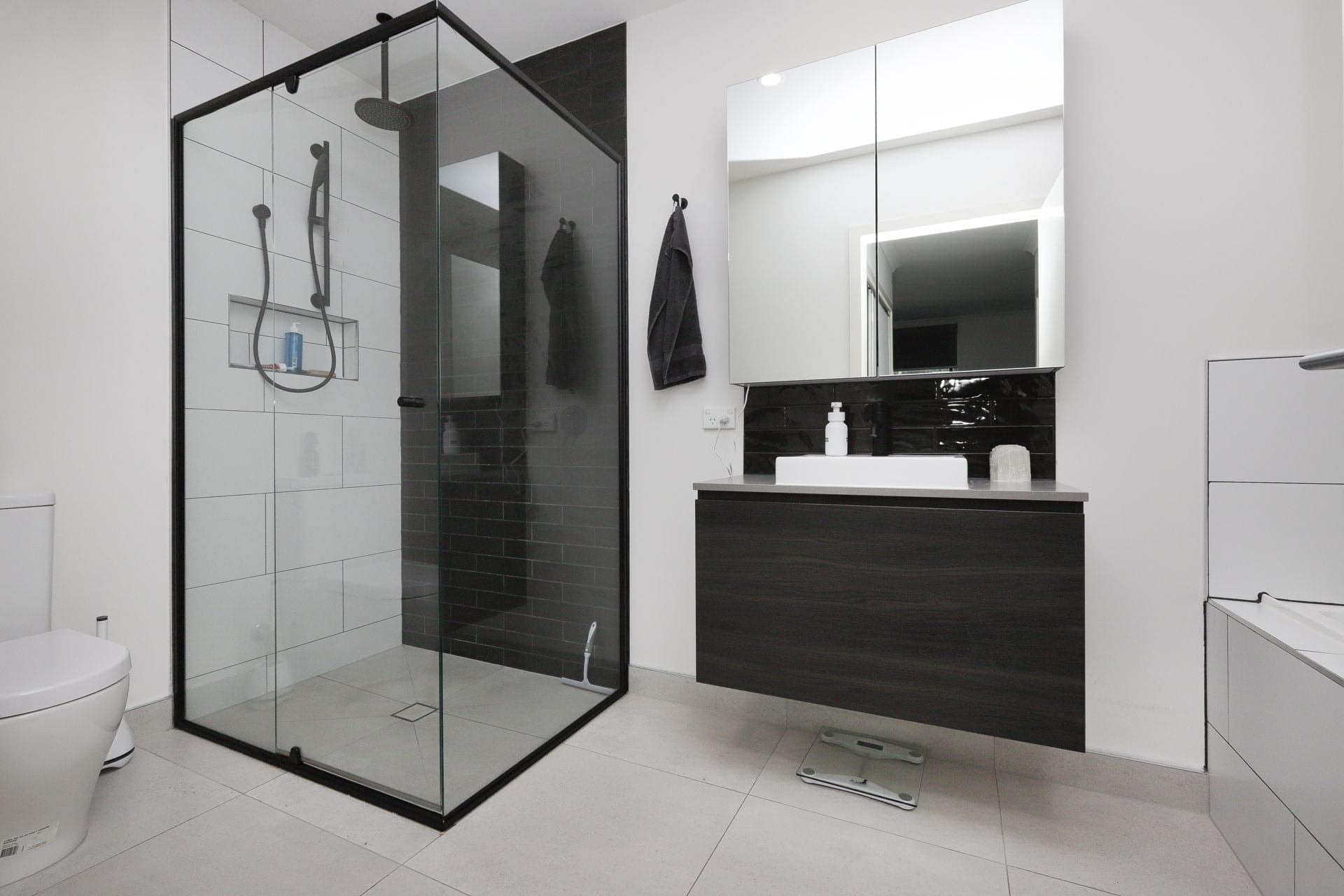 17 Rosala Avenue Altona North VIC, Altona North - Thumbnail 5