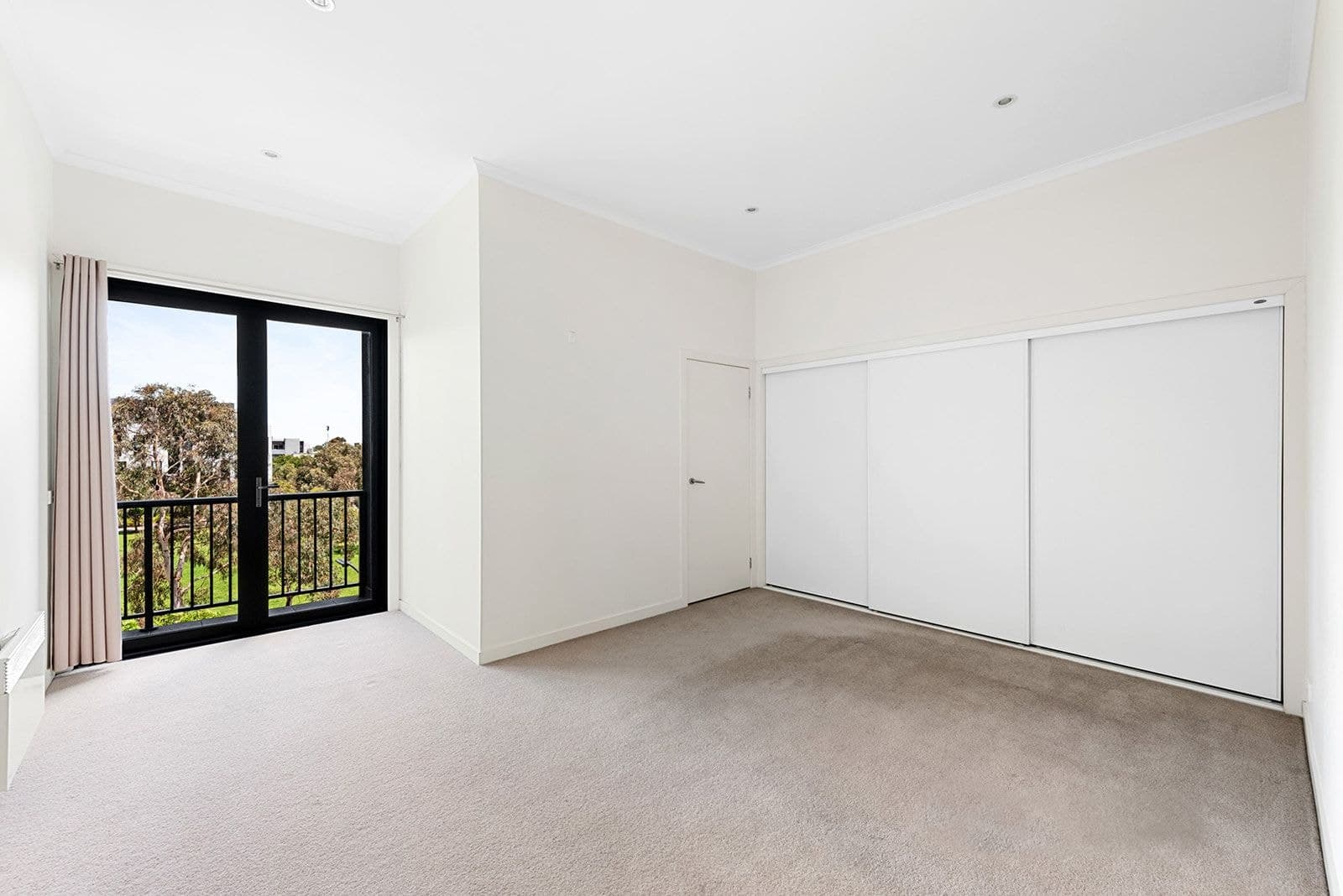 18 McDougall Drive Footscray VIC, Footscray - Thumbnail 7