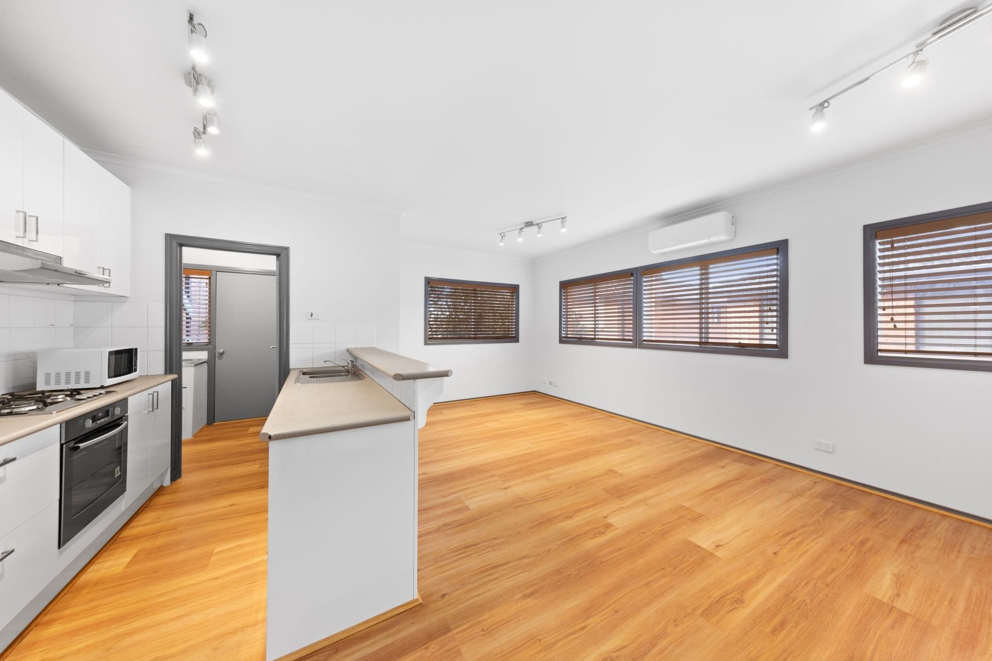 11 Greer Street Footscray VIC, Footscray - Thumbnail 3