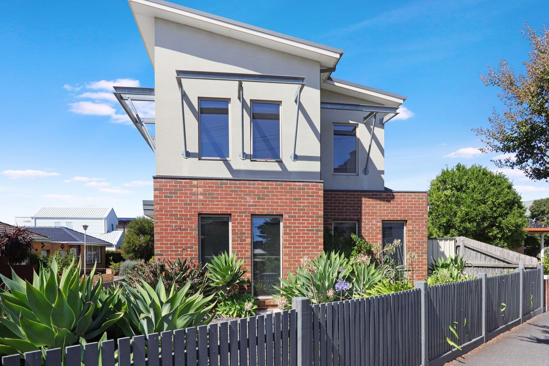 154 Douglas Parade, Williamstown, Williamstown - Thumbnail 2
