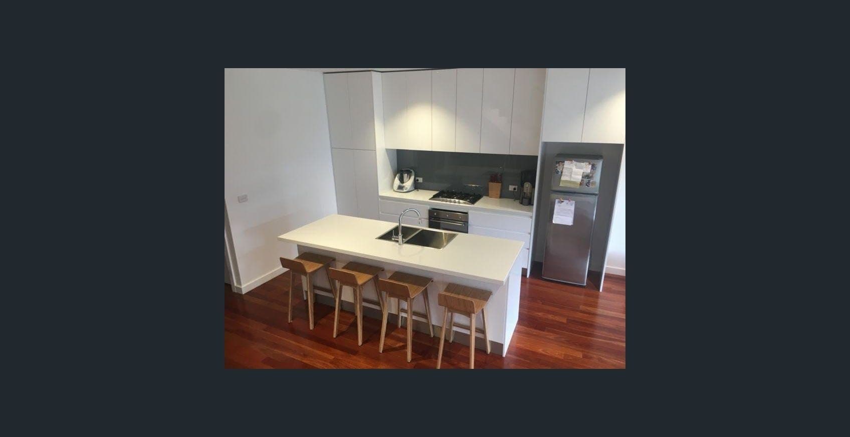 1/10 Richards Court Brooklyn VIC, Brooklyn - Thumbnail 3