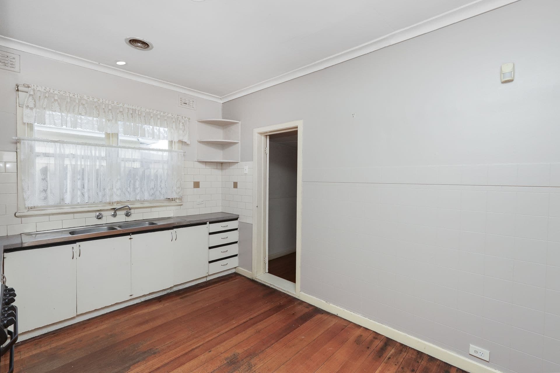 74 Junction Street Newport VIC, Newport - Thumbnail 7