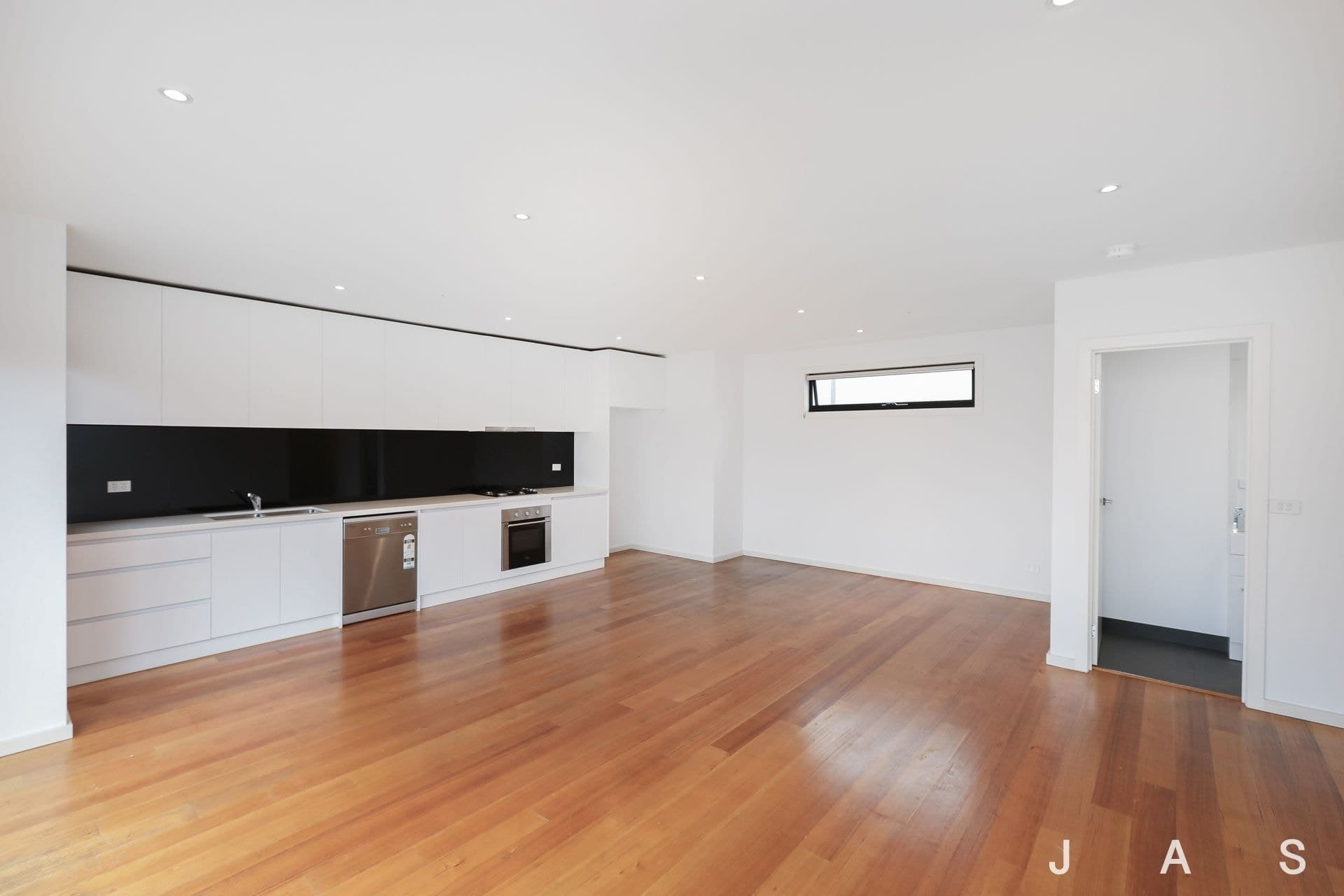1B Carlyle Street Maidstone VIC, Maidstone - Thumbnail 5