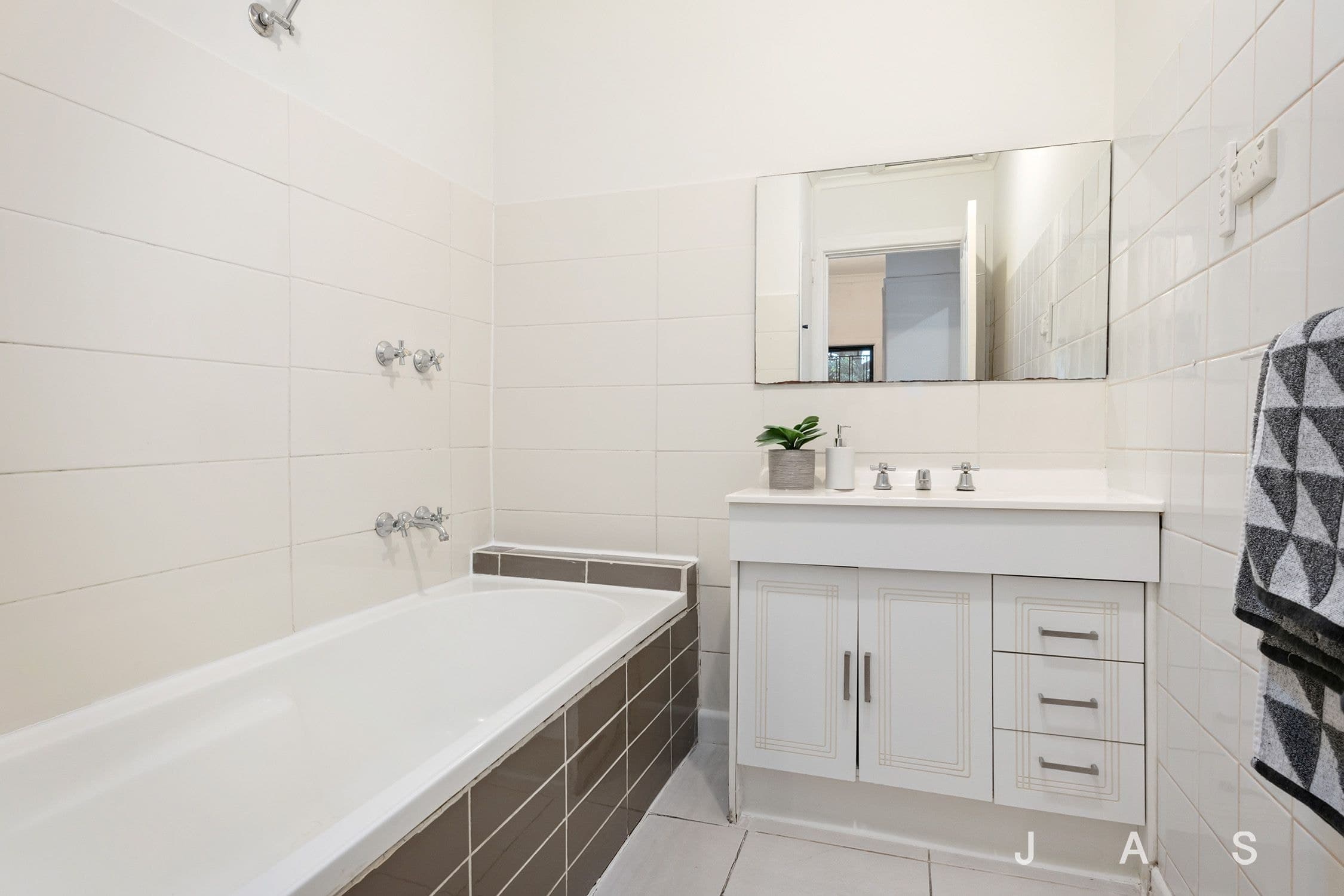 304 Essex  St West Footscray VIC, West Footscray - Thumbnail 5
