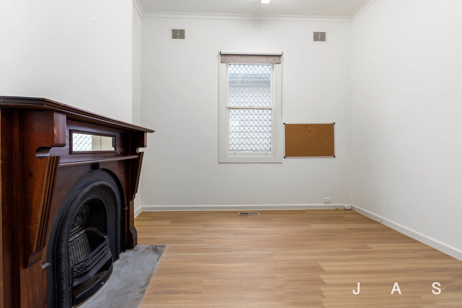 35 Gower Street Kensington VIC, Kensington - Thumbnail 8