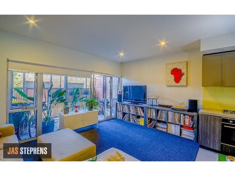 9 Newman Drive Footscray VIC, Footscray - Thumbnail 6