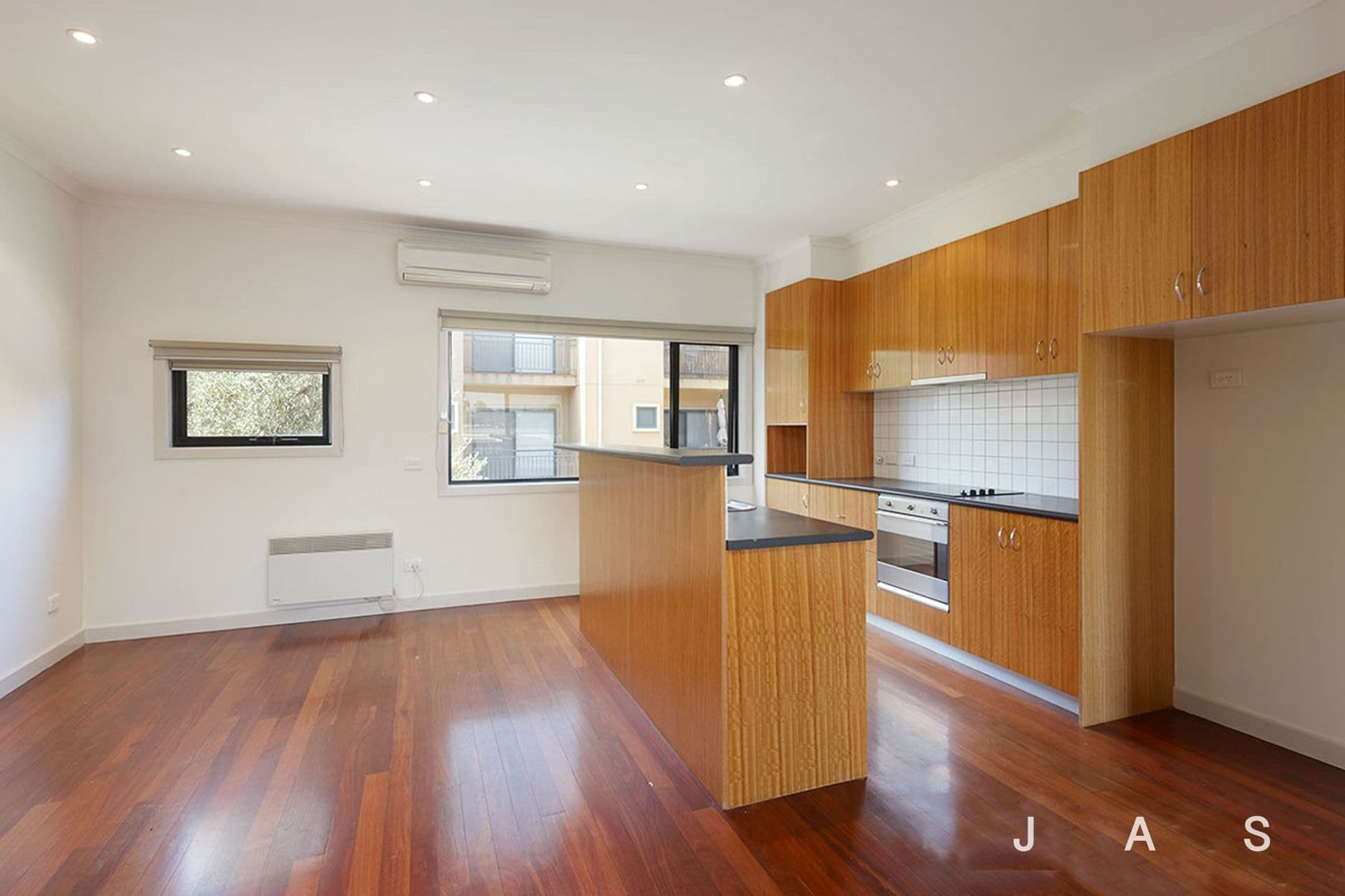 10 Rourke Lane Kensington VIC, Kensington - Thumbnail 3