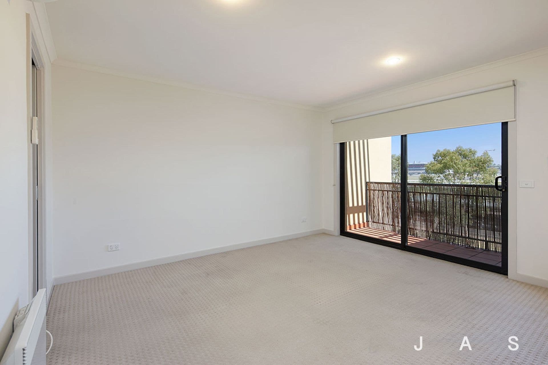 10 Rourke Lane Kensington VIC, Kensington - Thumbnail 5