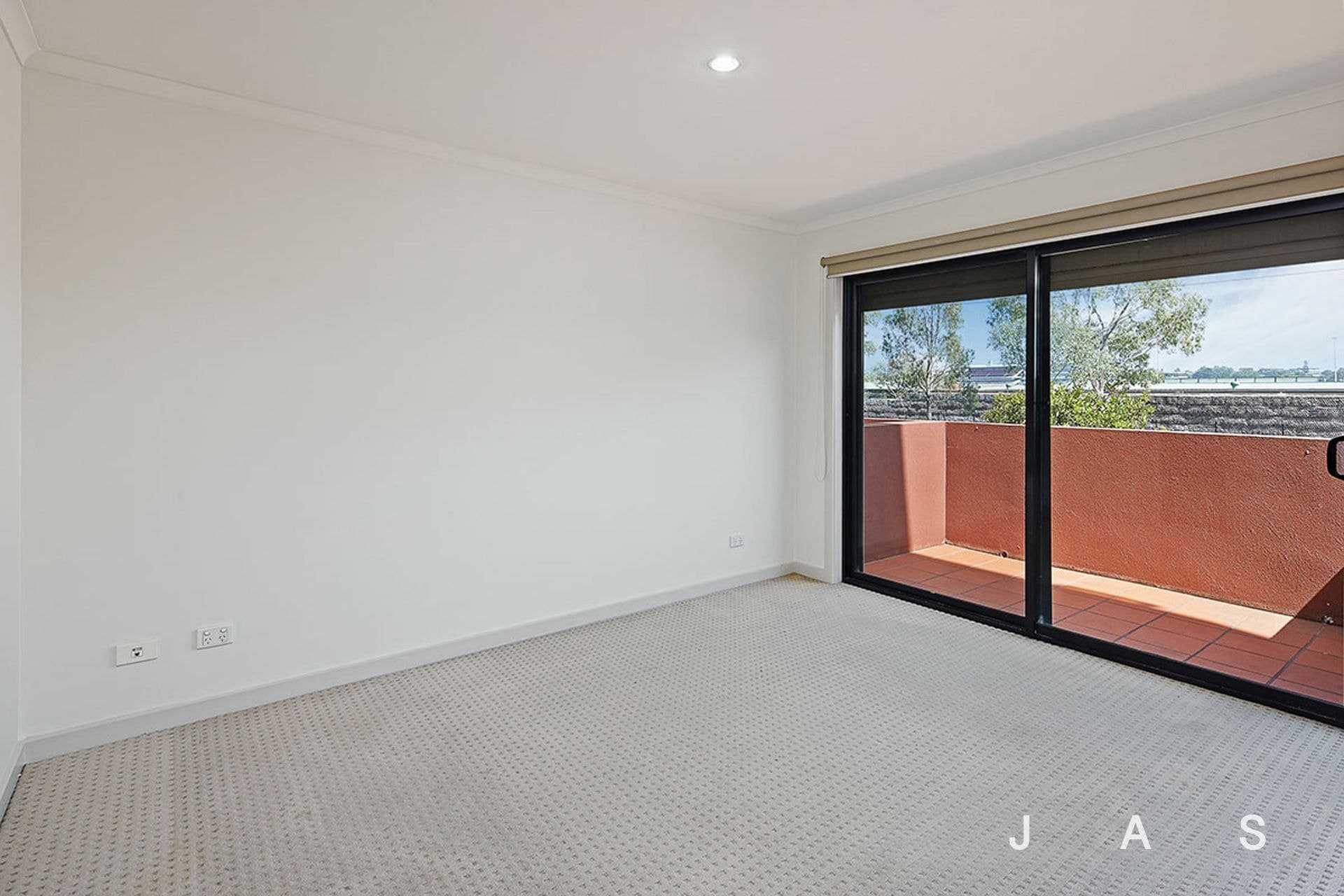 10 Rourke Lane Kensington VIC, Kensington - Thumbnail 7