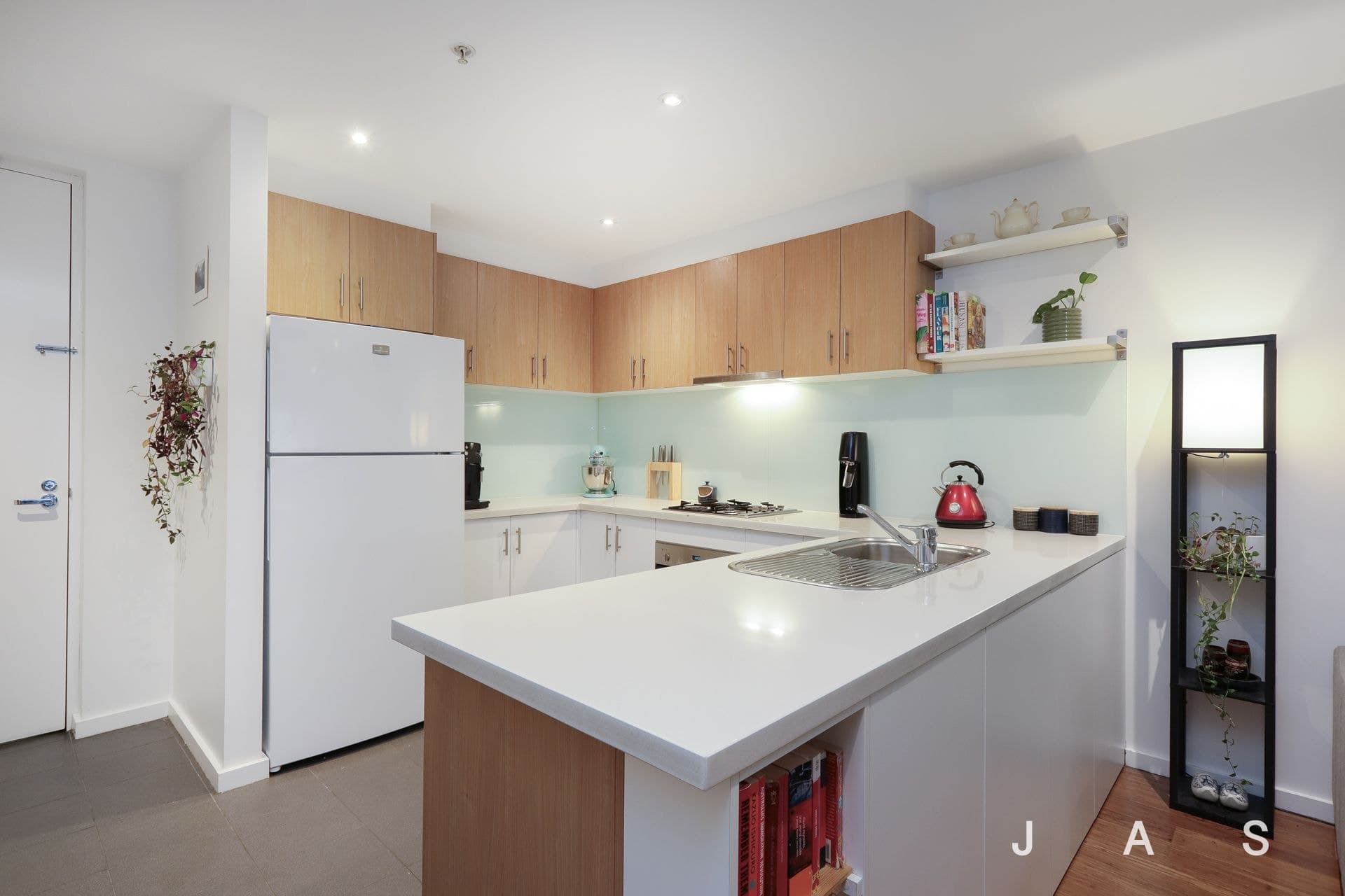 611/250 Barkly Street Footscray VIC, Footscray - Thumbnail 5