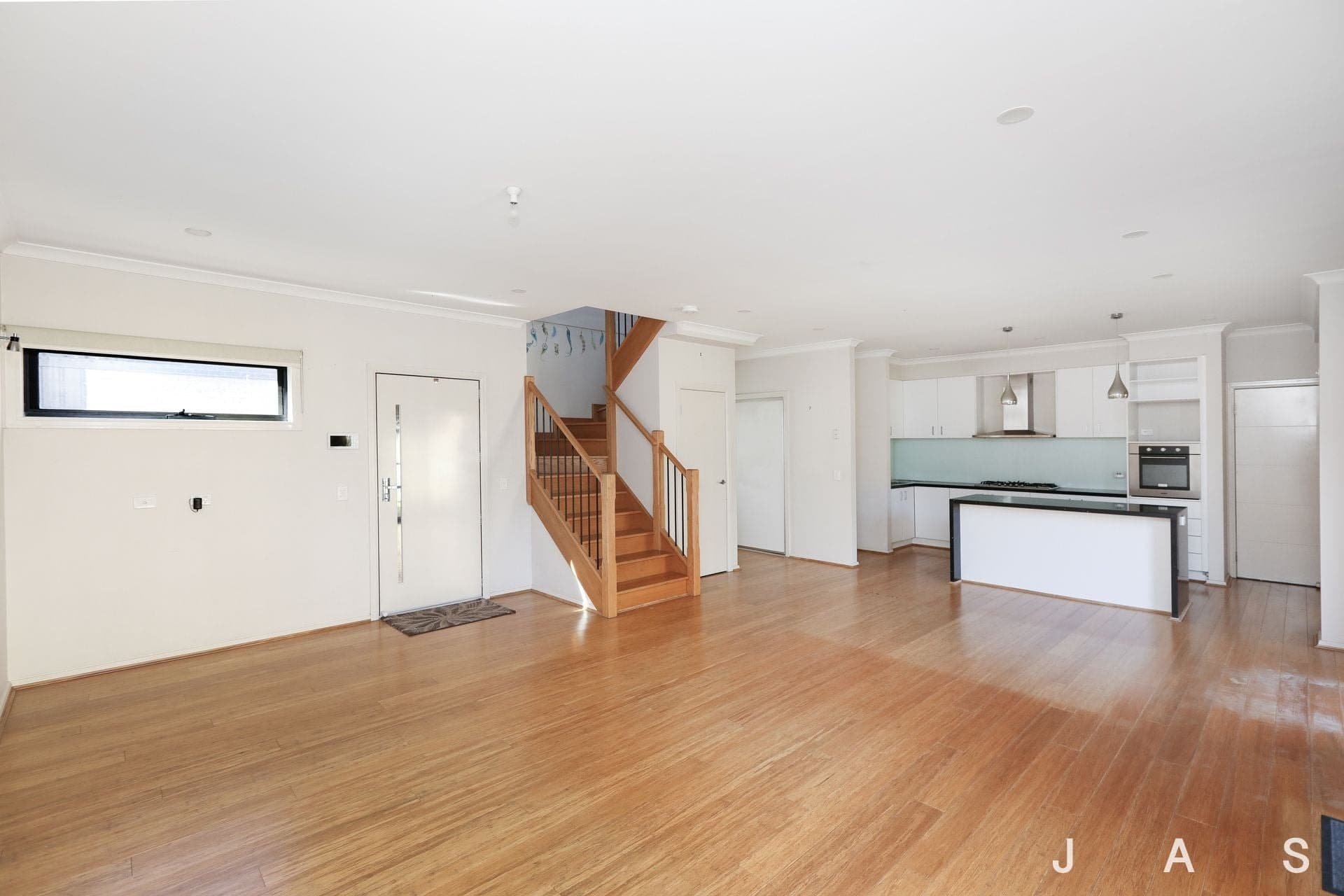 2/3 Clarendon Parade West Footscray VIC, West Footscray - Thumbnail 6