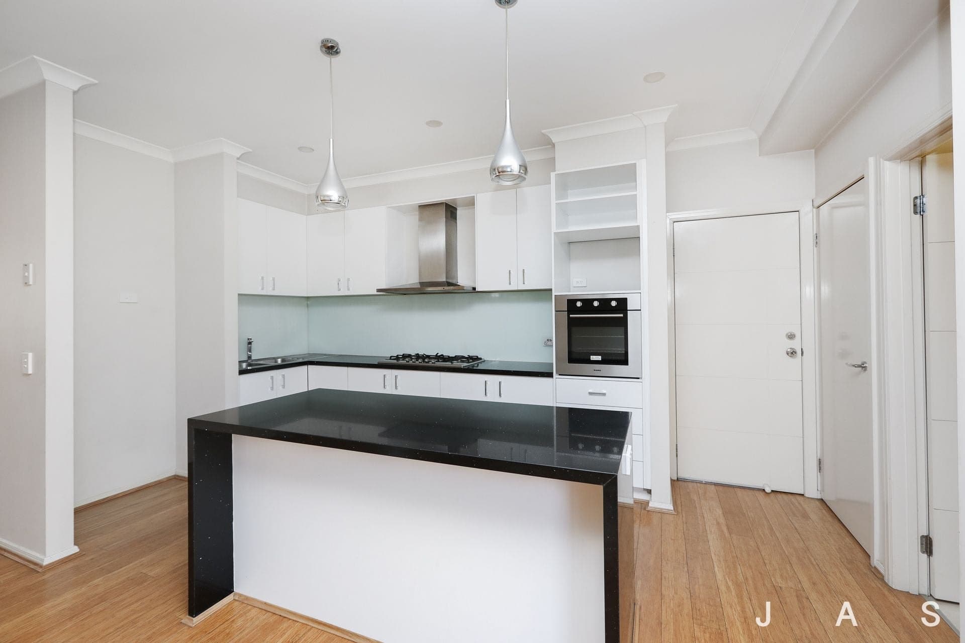 2/3 Clarendon Parade West Footscray VIC, West Footscray - Thumbnail 7