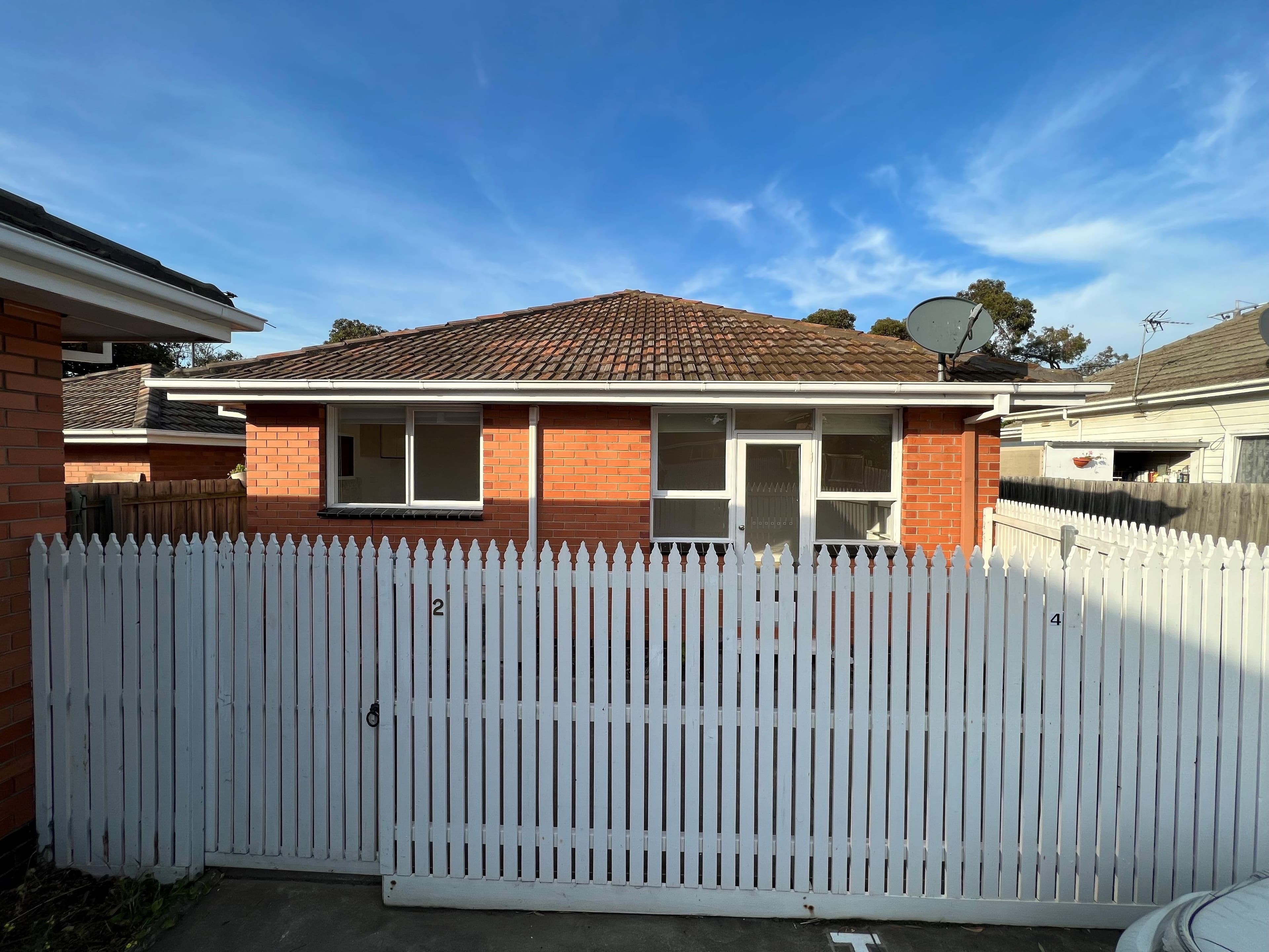 2/10 Peel Street Newport VIC, Newport - Thumbnail 2