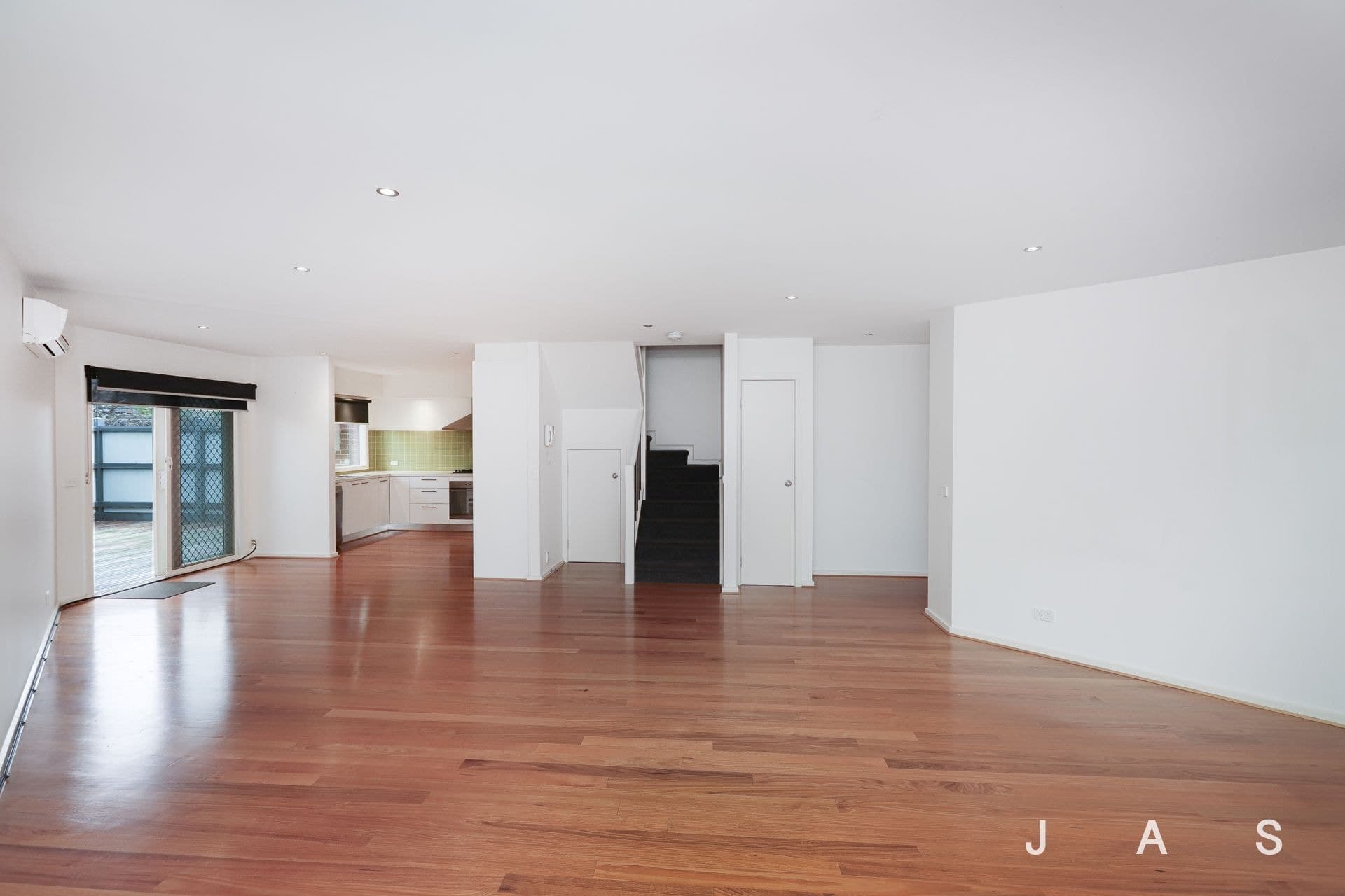 19 Cornish Lane Kensington VIC, Kensington - Thumbnail 3