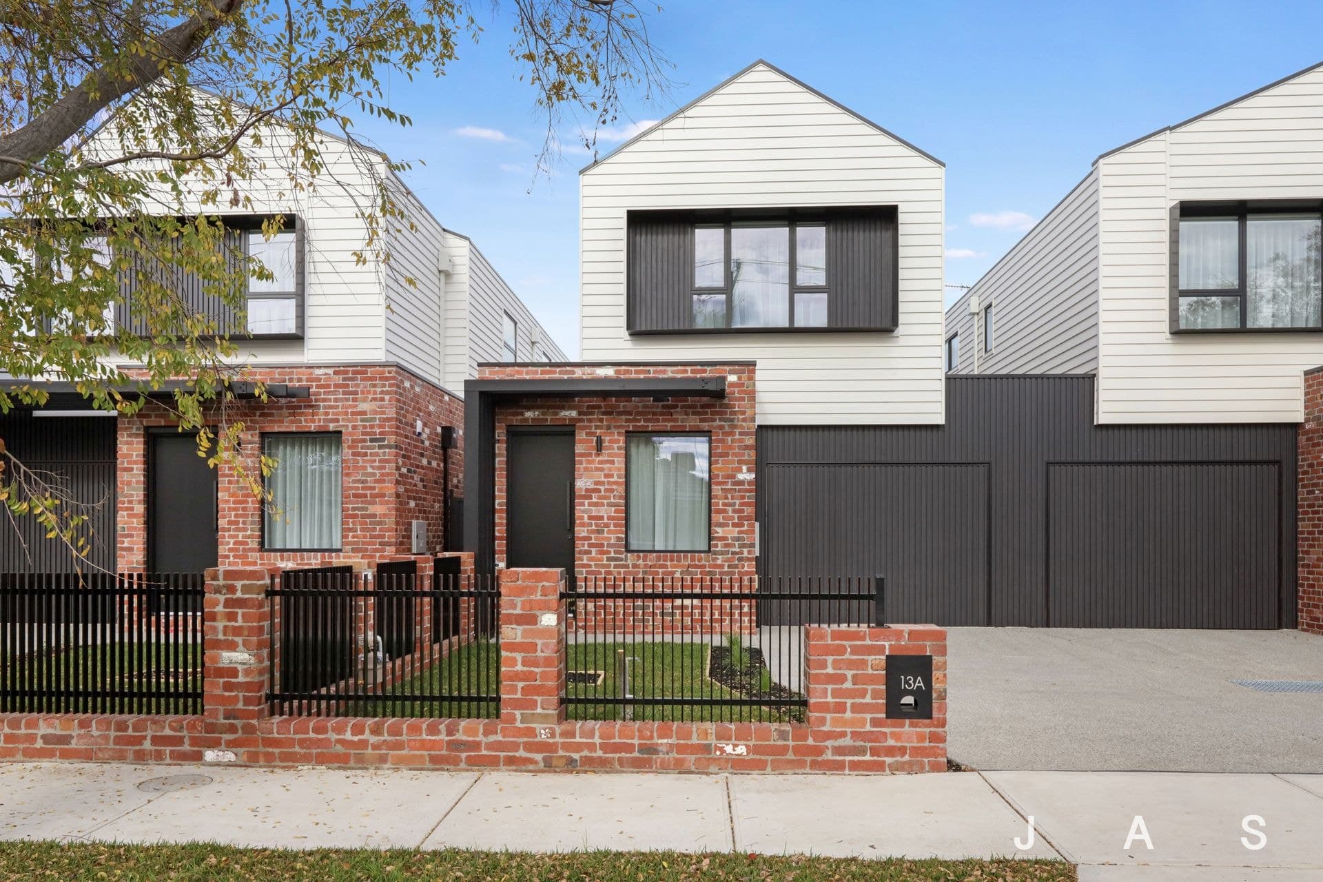 13A Neylon Street Yarraville VIC, Yarraville - Thumbnail 3