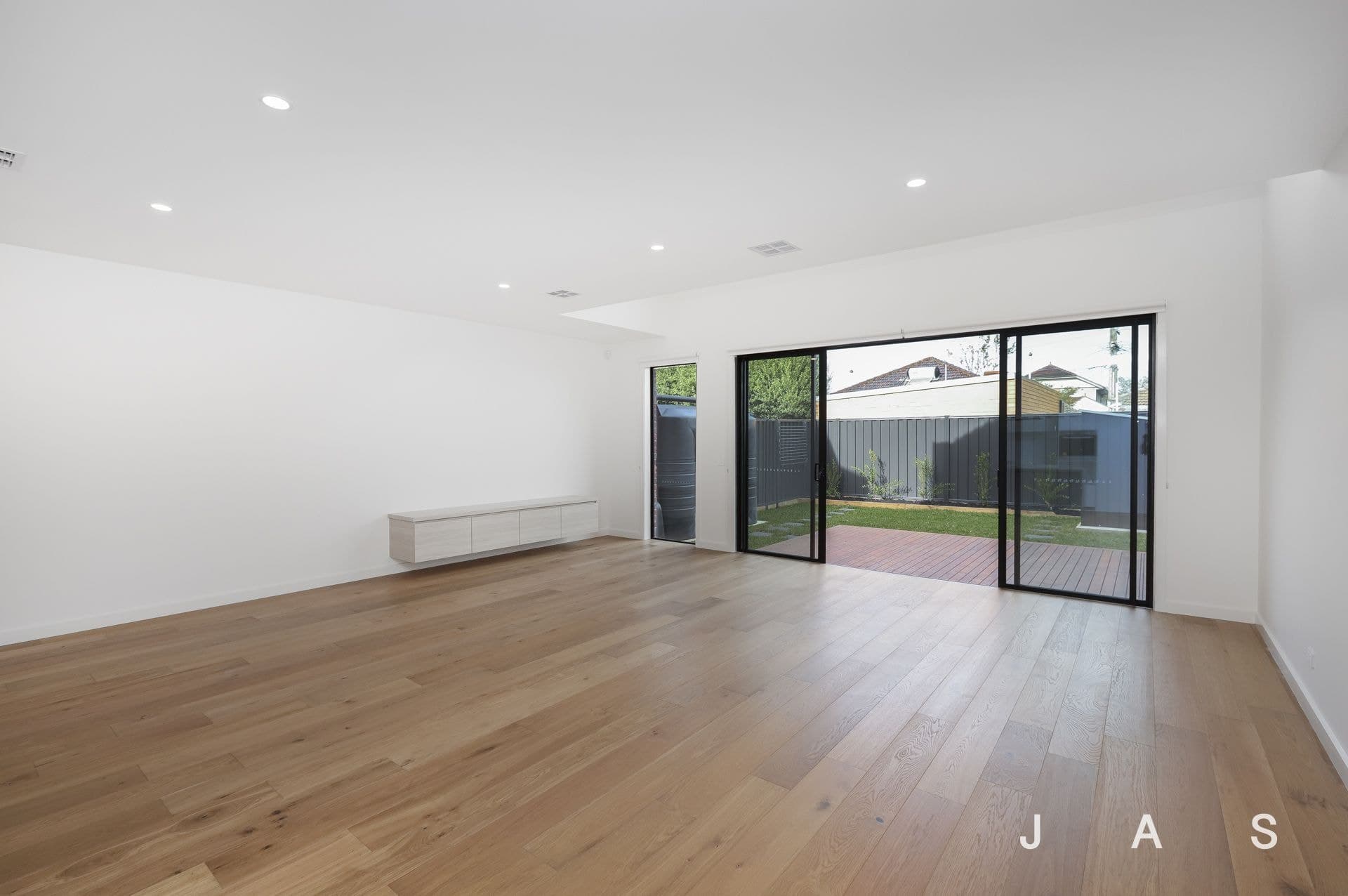 13A Neylon Street Yarraville VIC, Yarraville - Thumbnail 4
