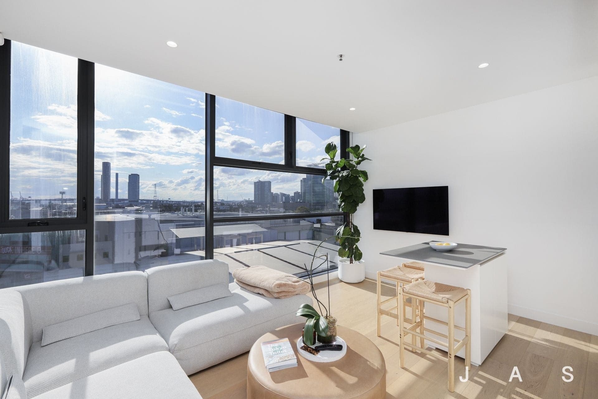303/14 Woodruff Street Port Melbourne VIC, Port Melbourne - Thumbnail 3