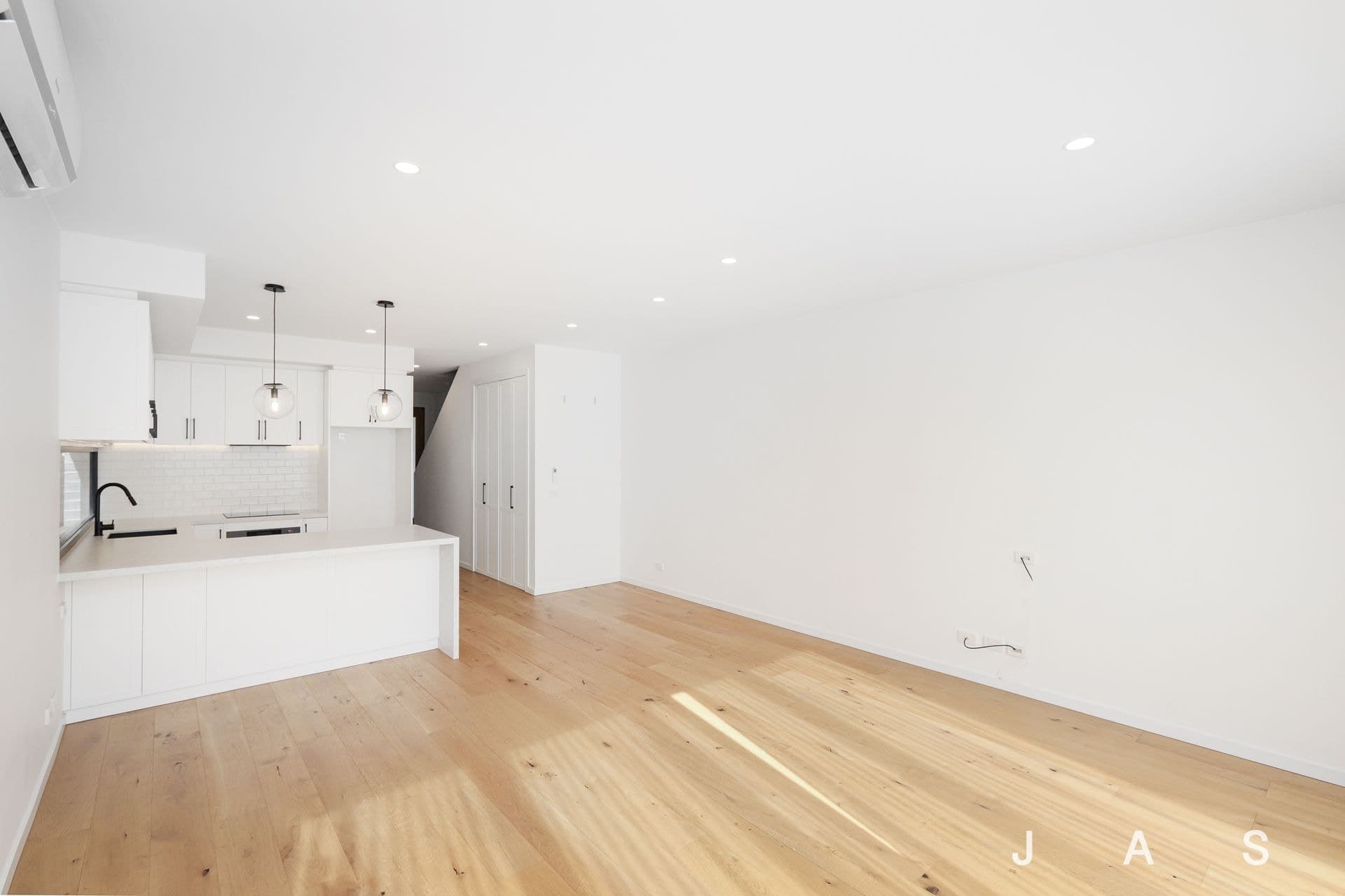 34b Lily Street Seddon VIC, Seddon - Thumbnail 6